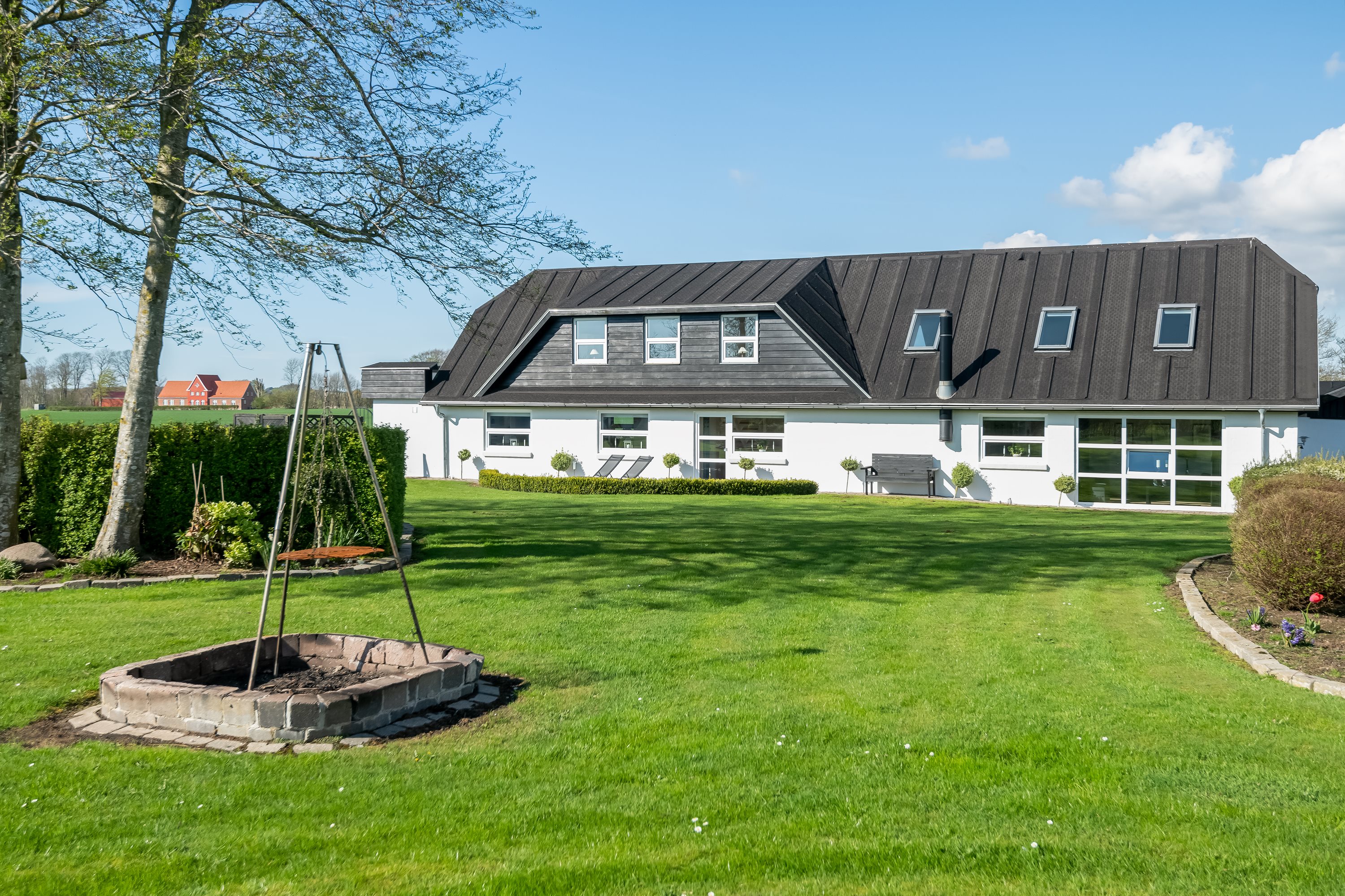 Miniaturebillede 1: . Billede af Højstrupvej 4, 9750 Østervrå