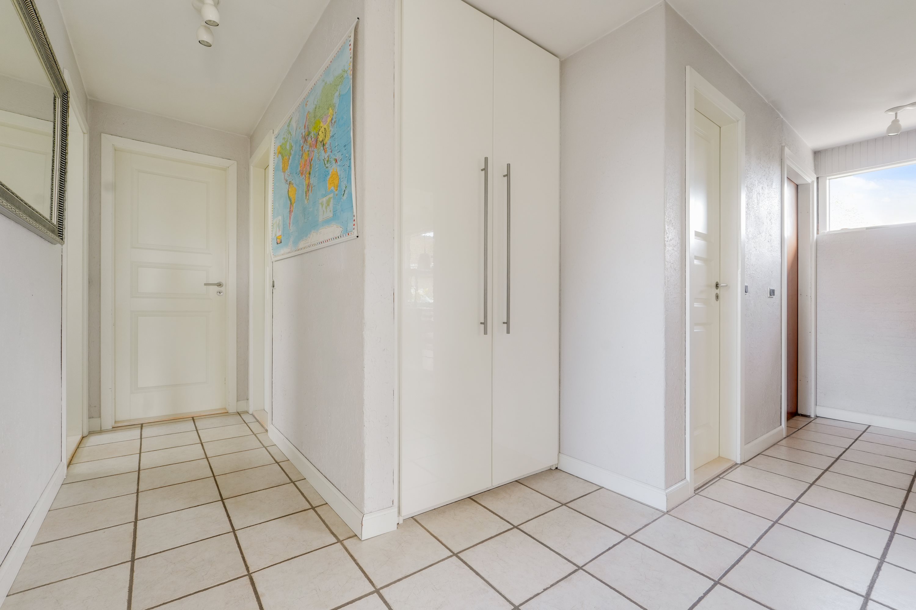 Fremhævet andet billede i fuldskærmstilstand. Billede af Ludvig Holsteins Alle 86, 2750 Ballerup