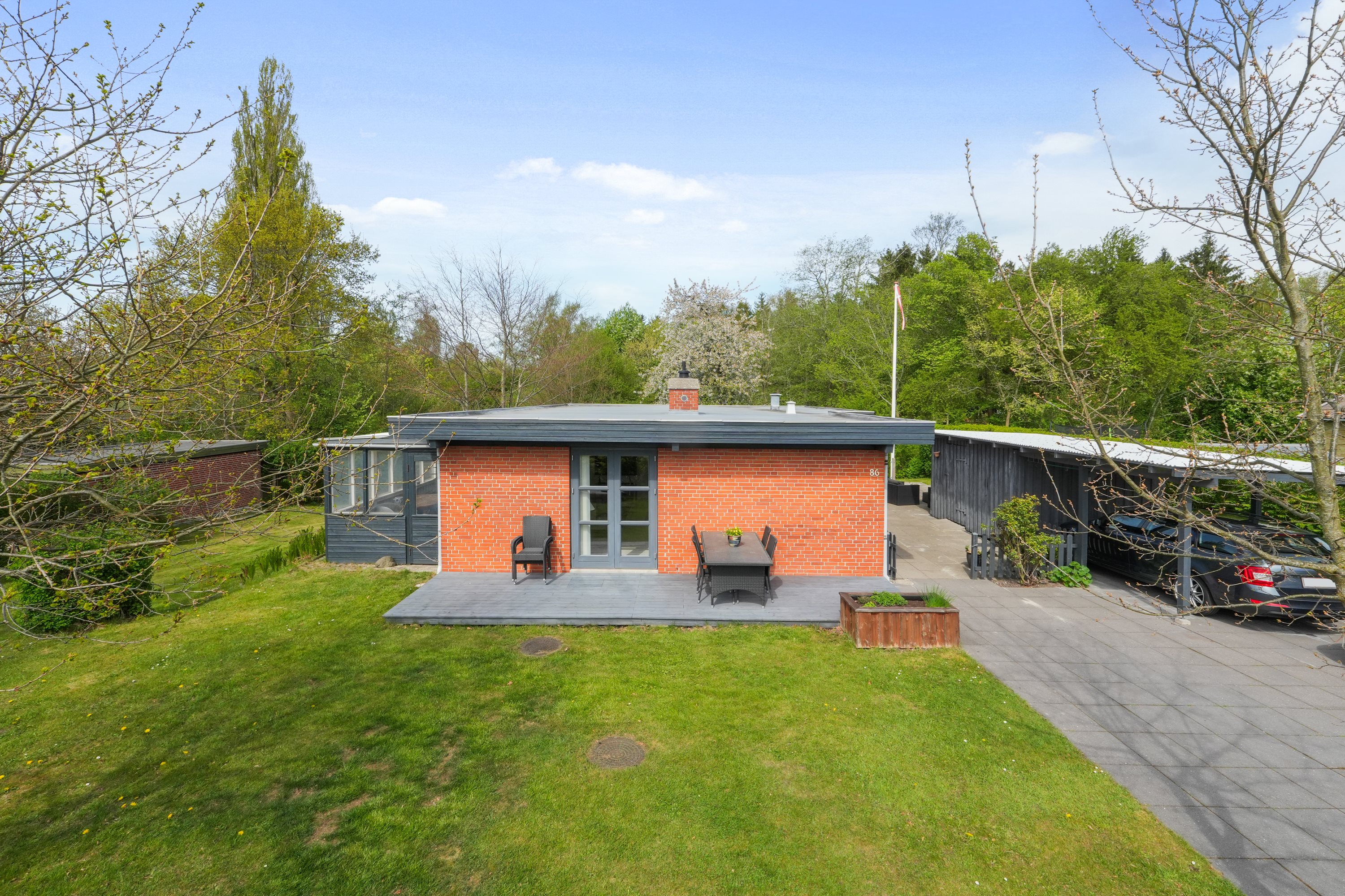 Fremhævet andet billede i fuldskærmstilstand. Billede af Ludvig Holsteins Alle 86, 2750 Ballerup