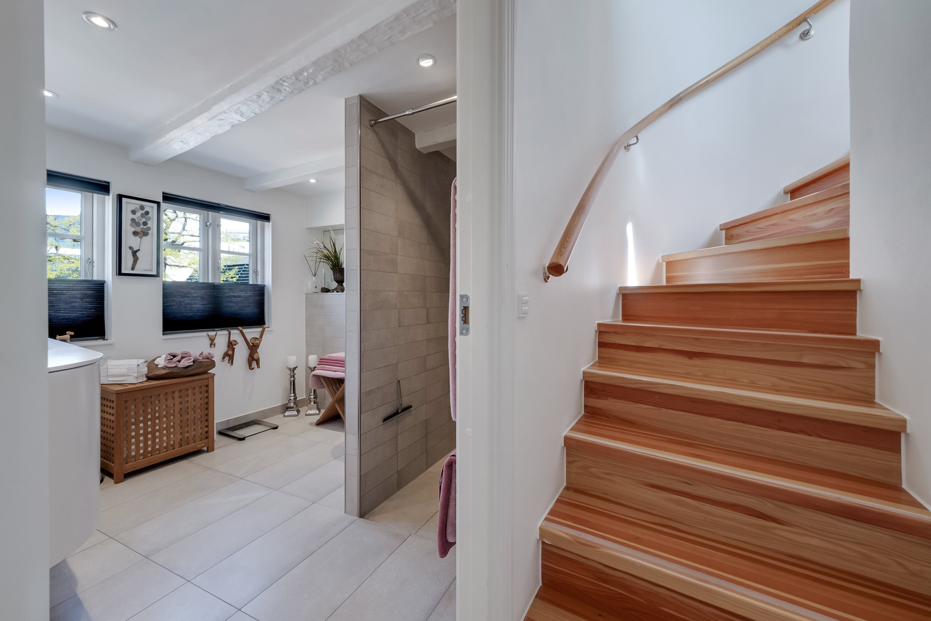 Fremhævet trappe billede i fuldskærmstilstand. Billede af Ramsherred 19, 5000 Odense C