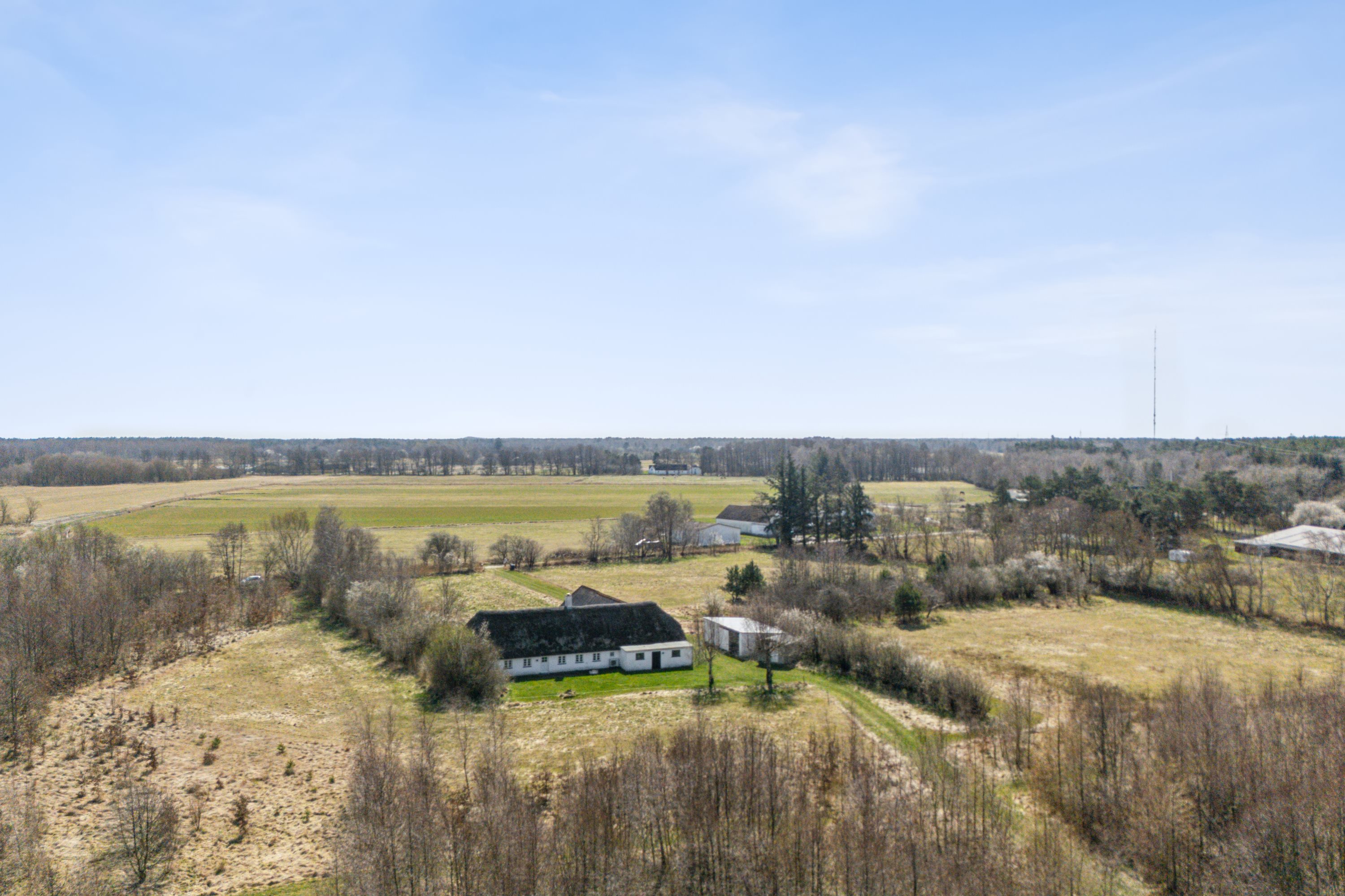 Miniaturebillede 1: luftfoto. Billede af Fædrelandsvej 5, Byrum, 9940 Læsø