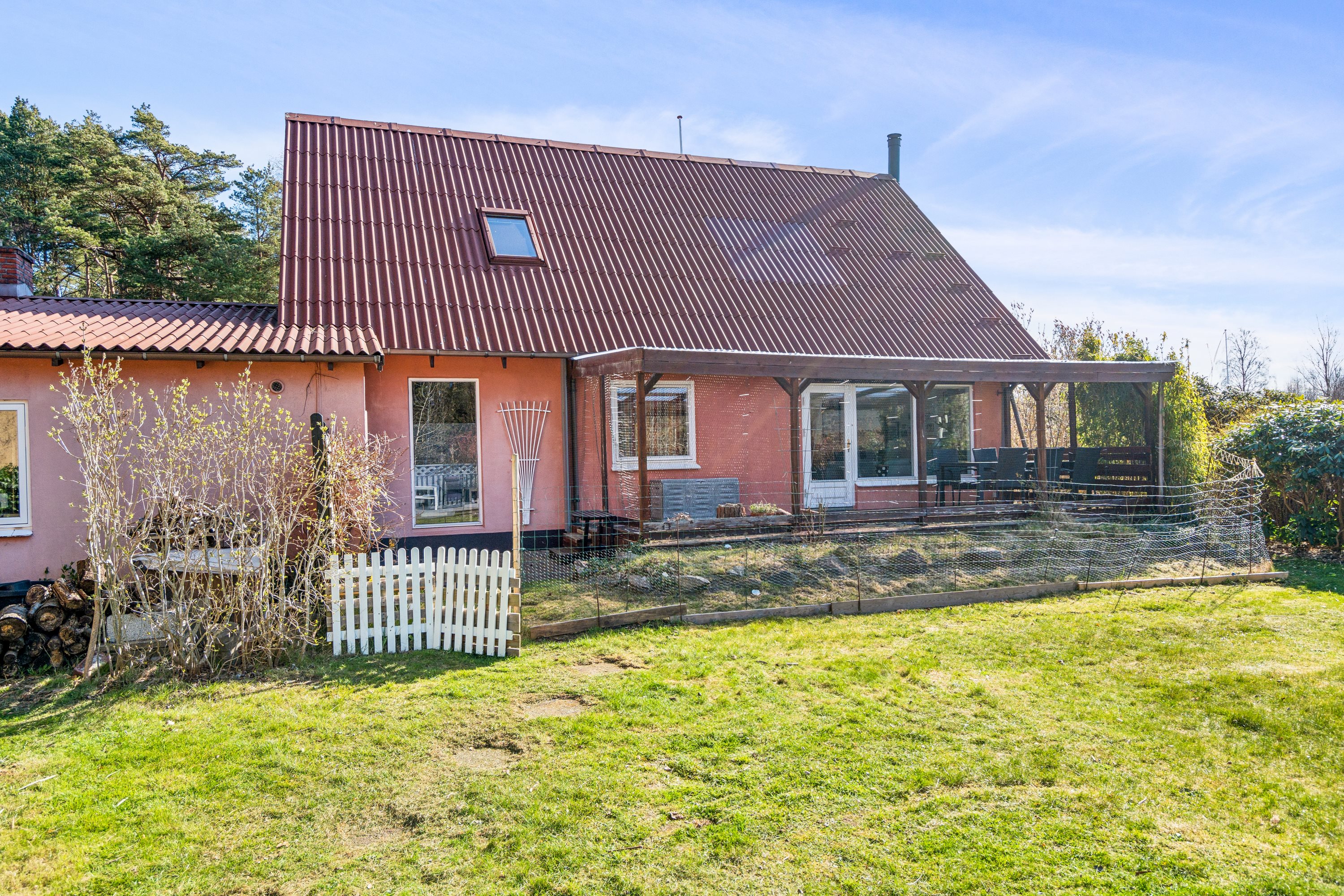 Fremhævet ejendom 1 billede i fuldskærmstilstand. Billede af Østerby Havnegade 58, Østerby Havn, 9940 Læsø