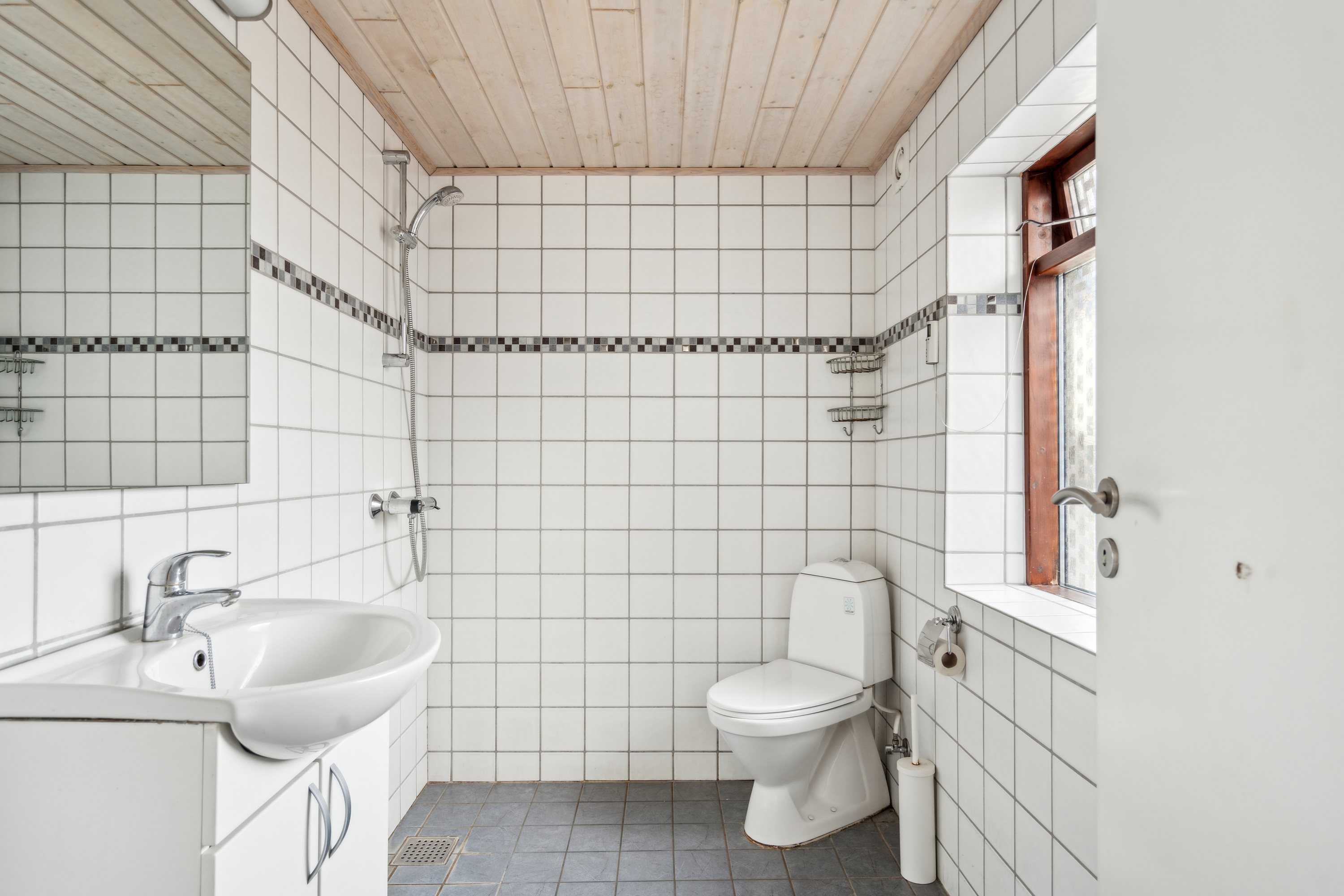 Fremhævet badeværelse billede i fuldskærmstilstand. Billede af Vesterø Havnegade 39, Vesterø Havn, 9940 Læsø