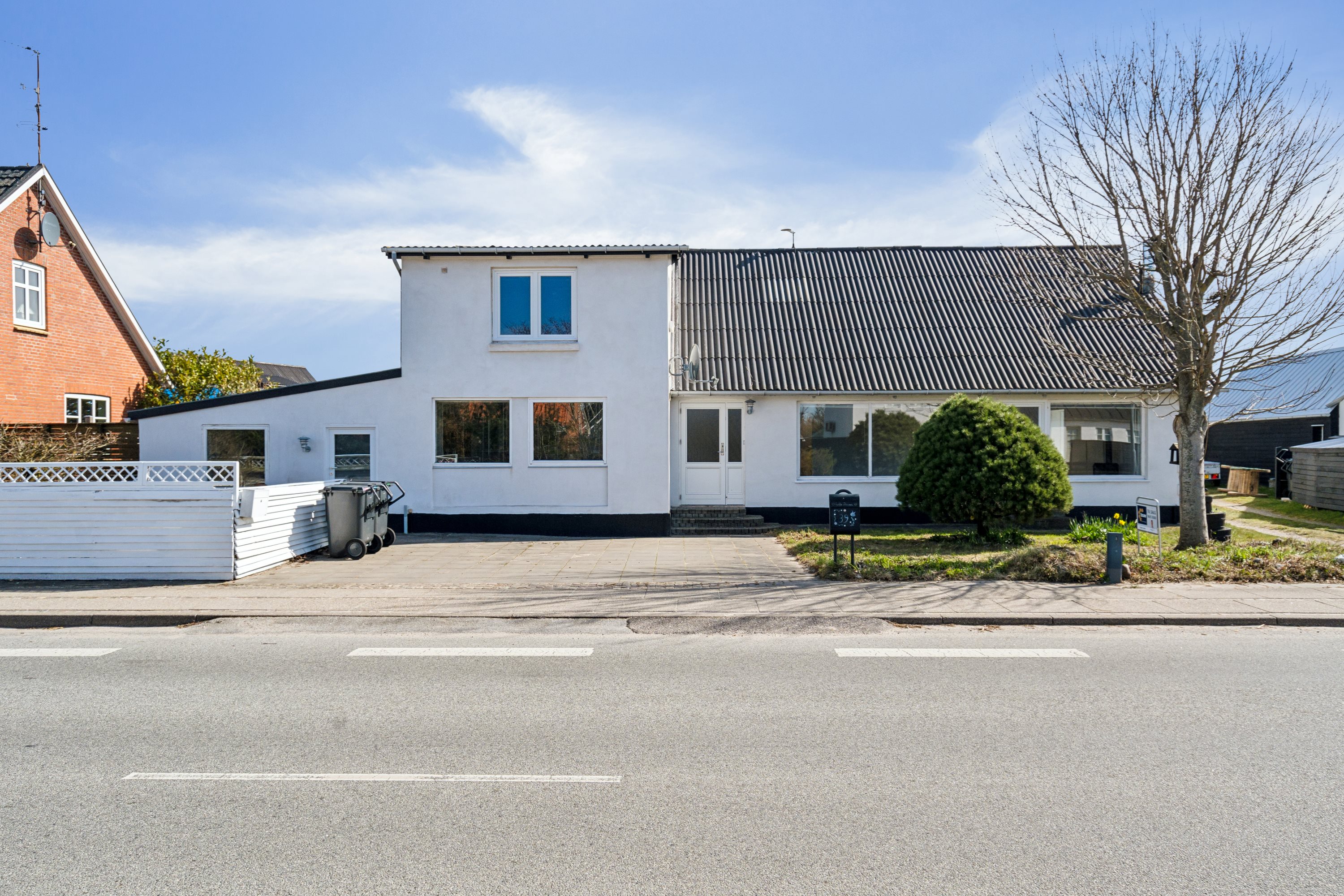 Miniaturebillede 2: ejendom 1. Billede af Vesterø Havnegade 39, Vesterø Havn, 9940 Læsø