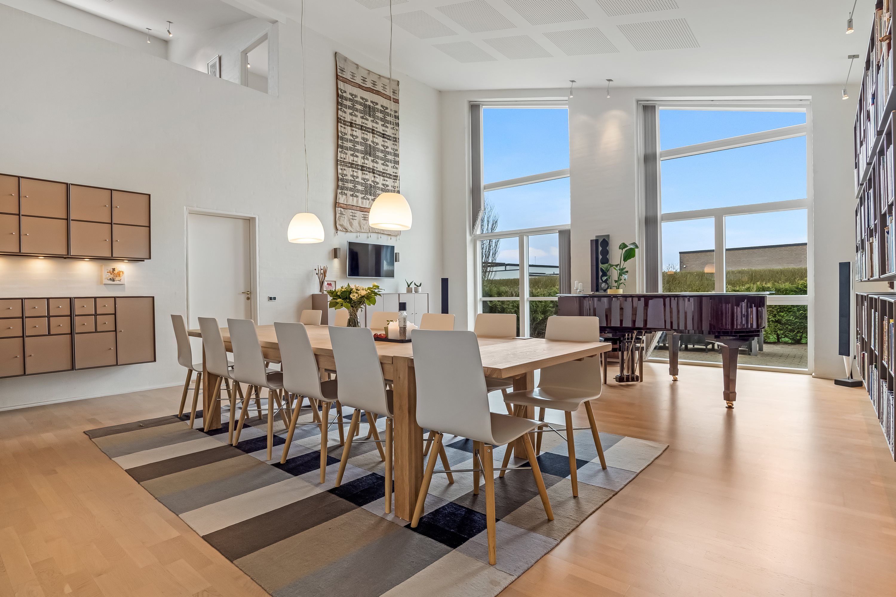 Fremhævet andet billede i fuldskærmstilstand. Billede af Fennen 9, 7500 Holstebro