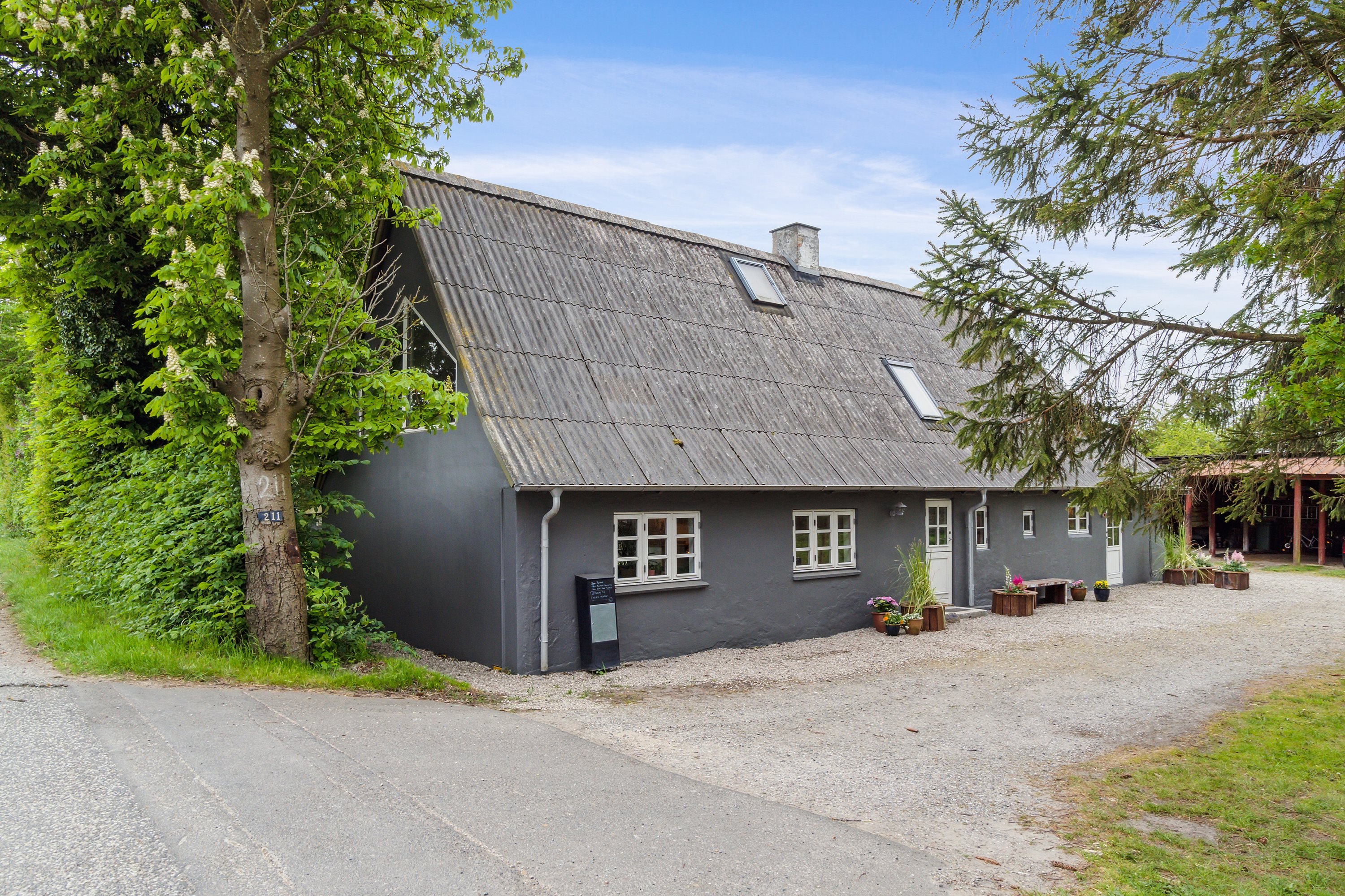 Fremhævet andet billede i fuldskærmstilstand. Billede af Ørbækvej 211, Brudager, 5882 Vejstrup