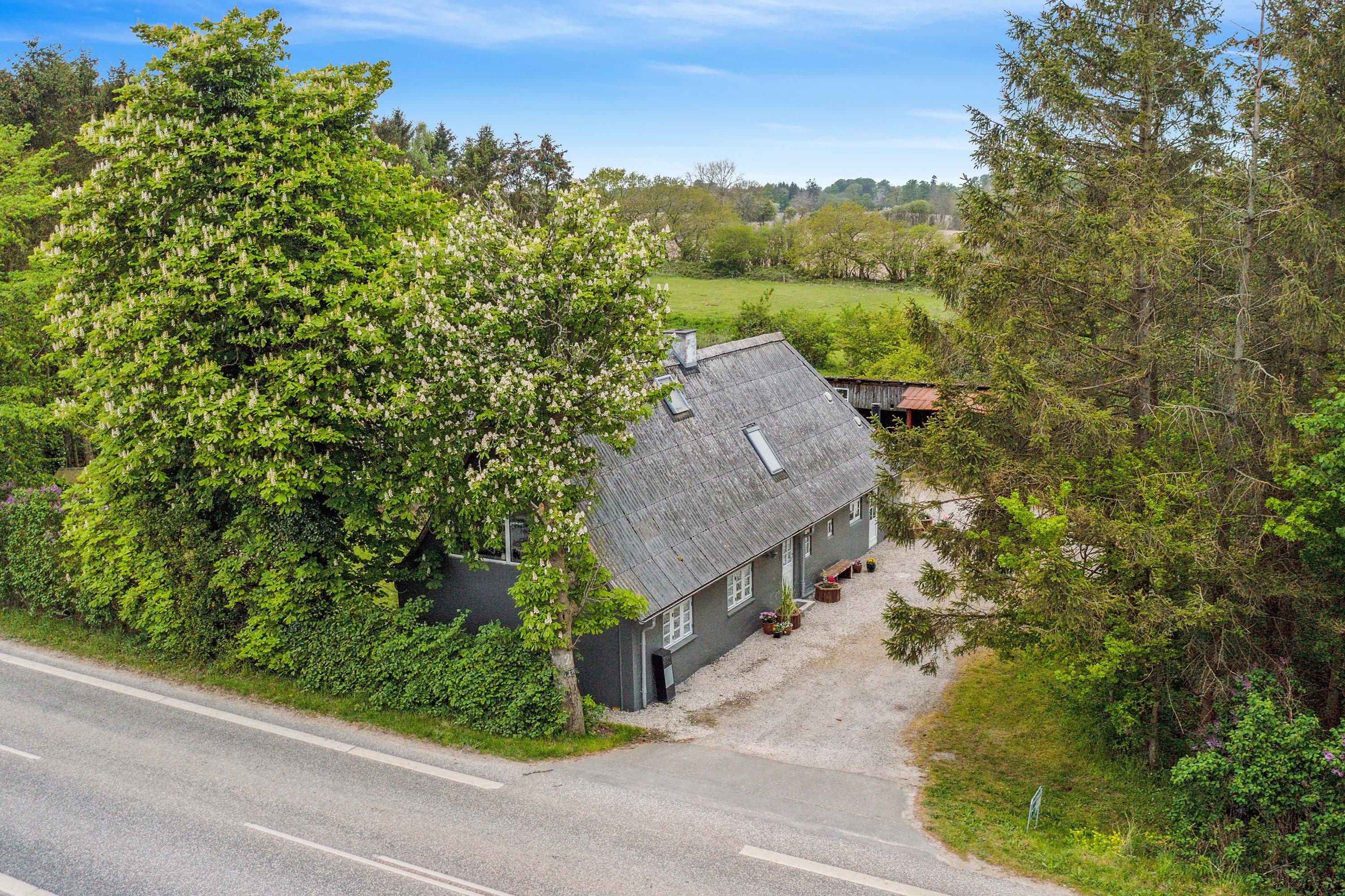 Fremhævet andet billede i fuldskærmstilstand. Billede af Ørbækvej 211, Brudager, 5882 Vejstrup