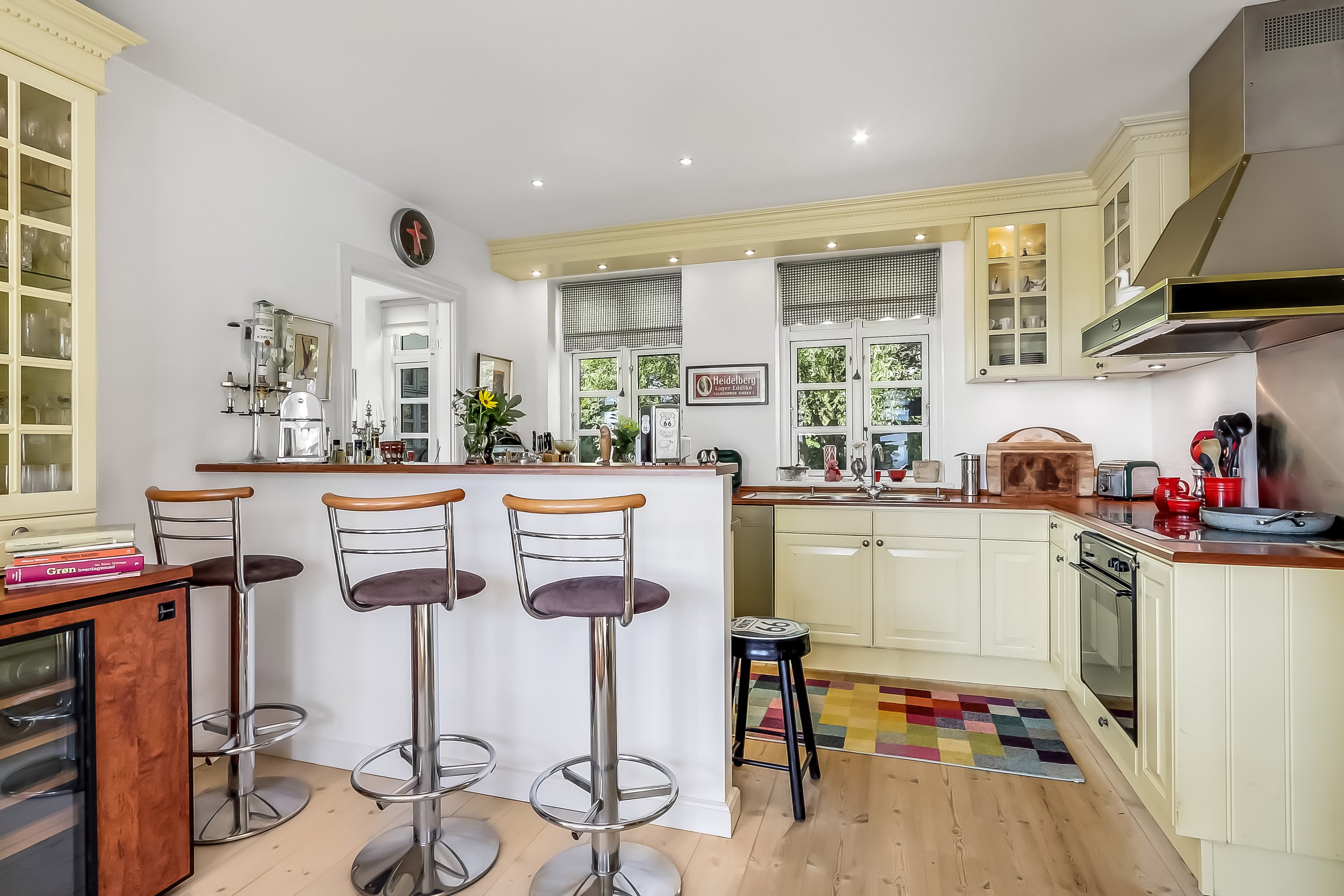 Fremhævet køkken billede i fuldskærmstilstand. Billede af Hellebakken 1, 5970 Ærøskøbing