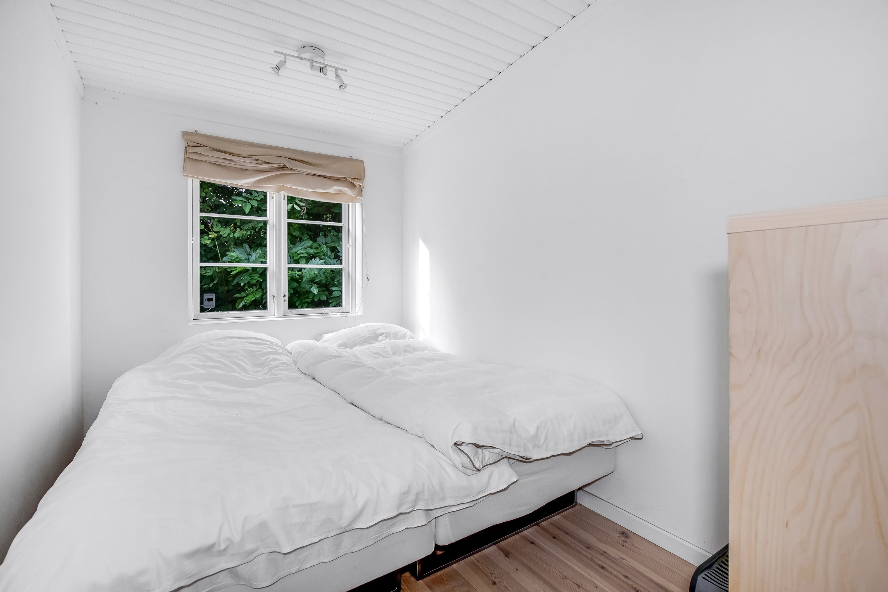 Fremhævet værelse billede i fuldskærmstilstand. Billede af Præsthøjvej 14, 3300 Frederiksværk