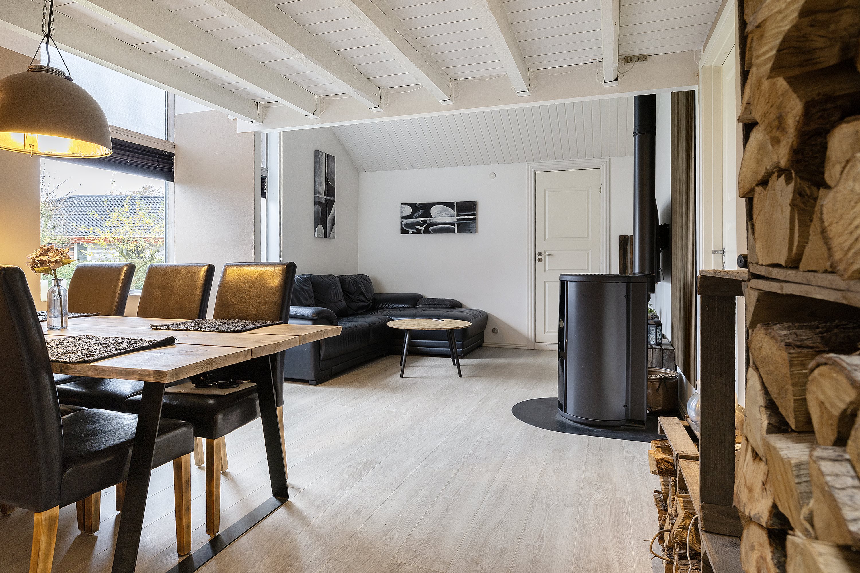 Fremhævet alrum billede i fuldskærmstilstand. Billede af Ugletoften 39, Højby, 5260 Odense S