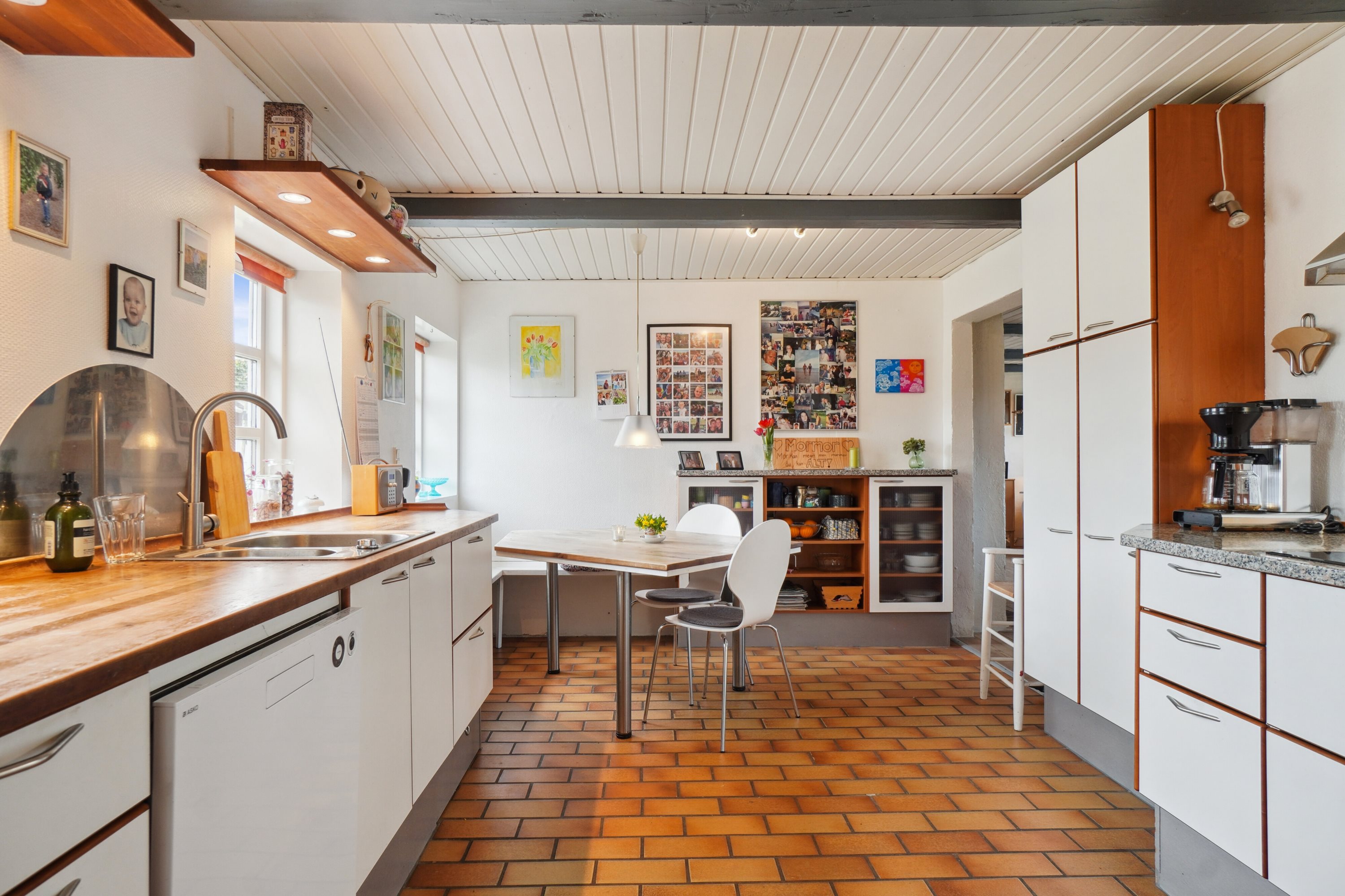 Fremhævet køkken billede i fuldskærmstilstand. Billede af Højkildevej 4, Ørum, 8721 Daugård