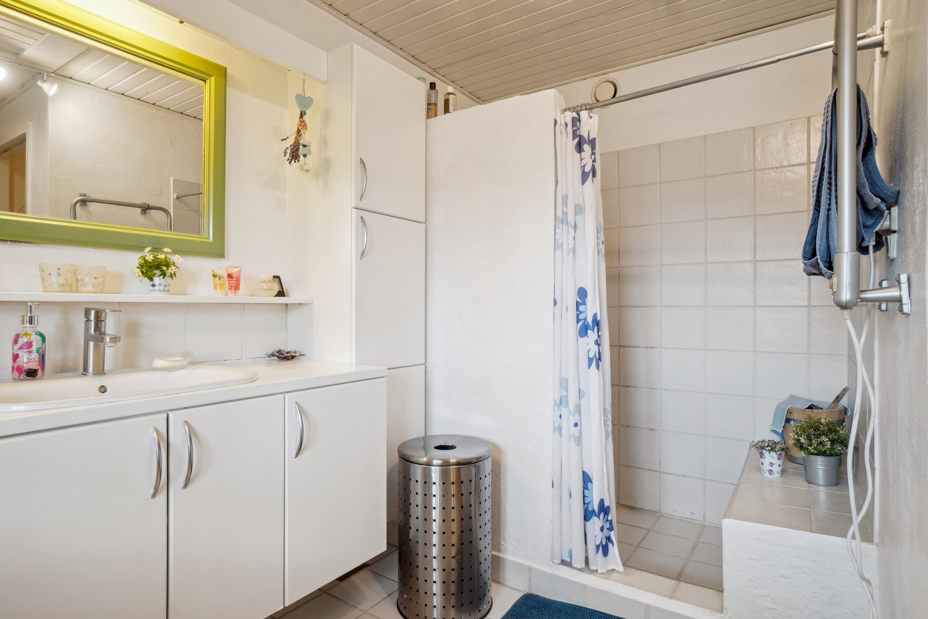 Fremhævet badeværelse billede i fuldskærmstilstand. Billede af Højkildevej 4, Ørum, 8721 Daugård