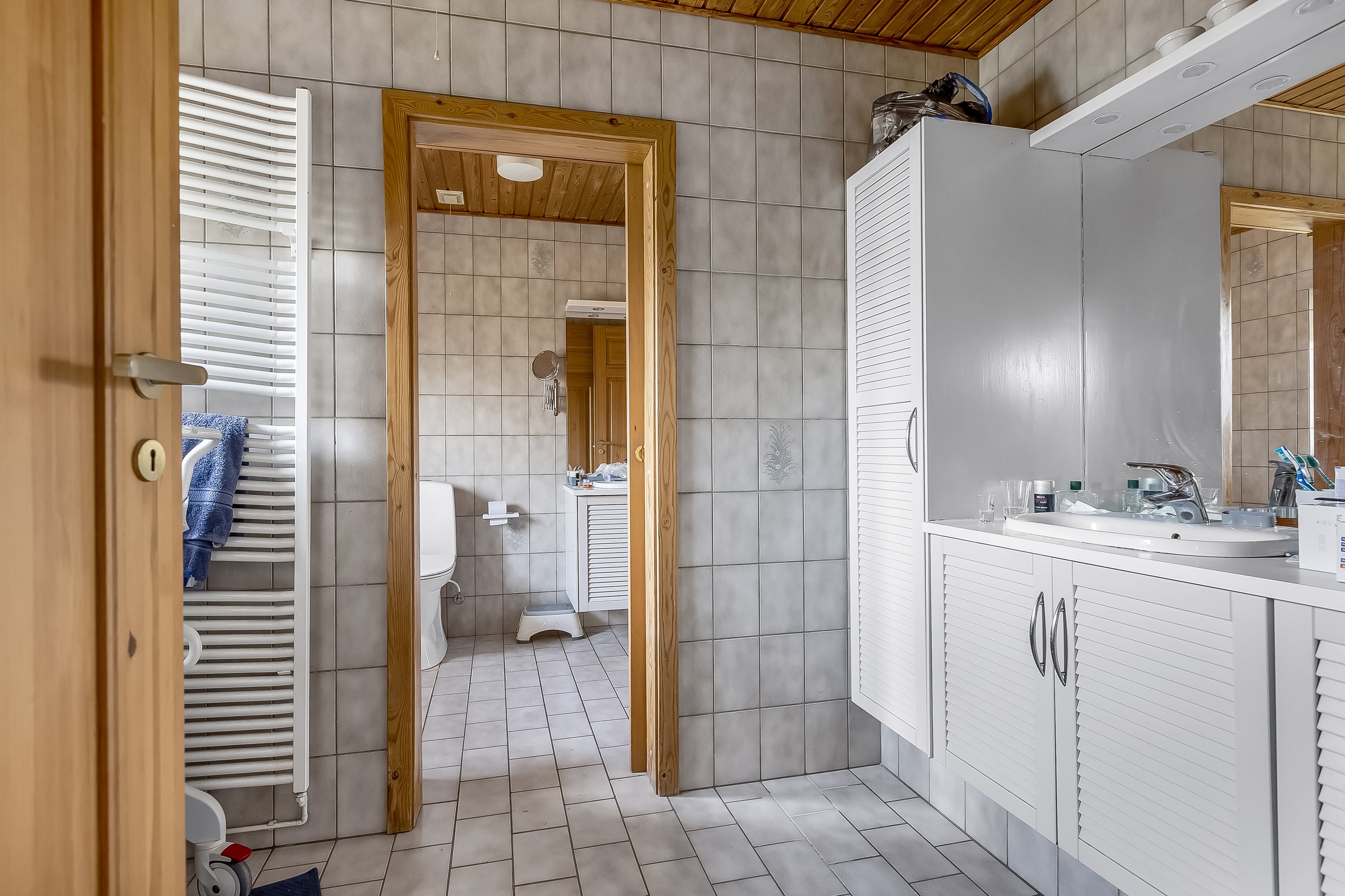 Fremhævet badeværelse billede i fuldskærmstilstand. Billede af Hjorthøjvej 18, 4200 Slagelse