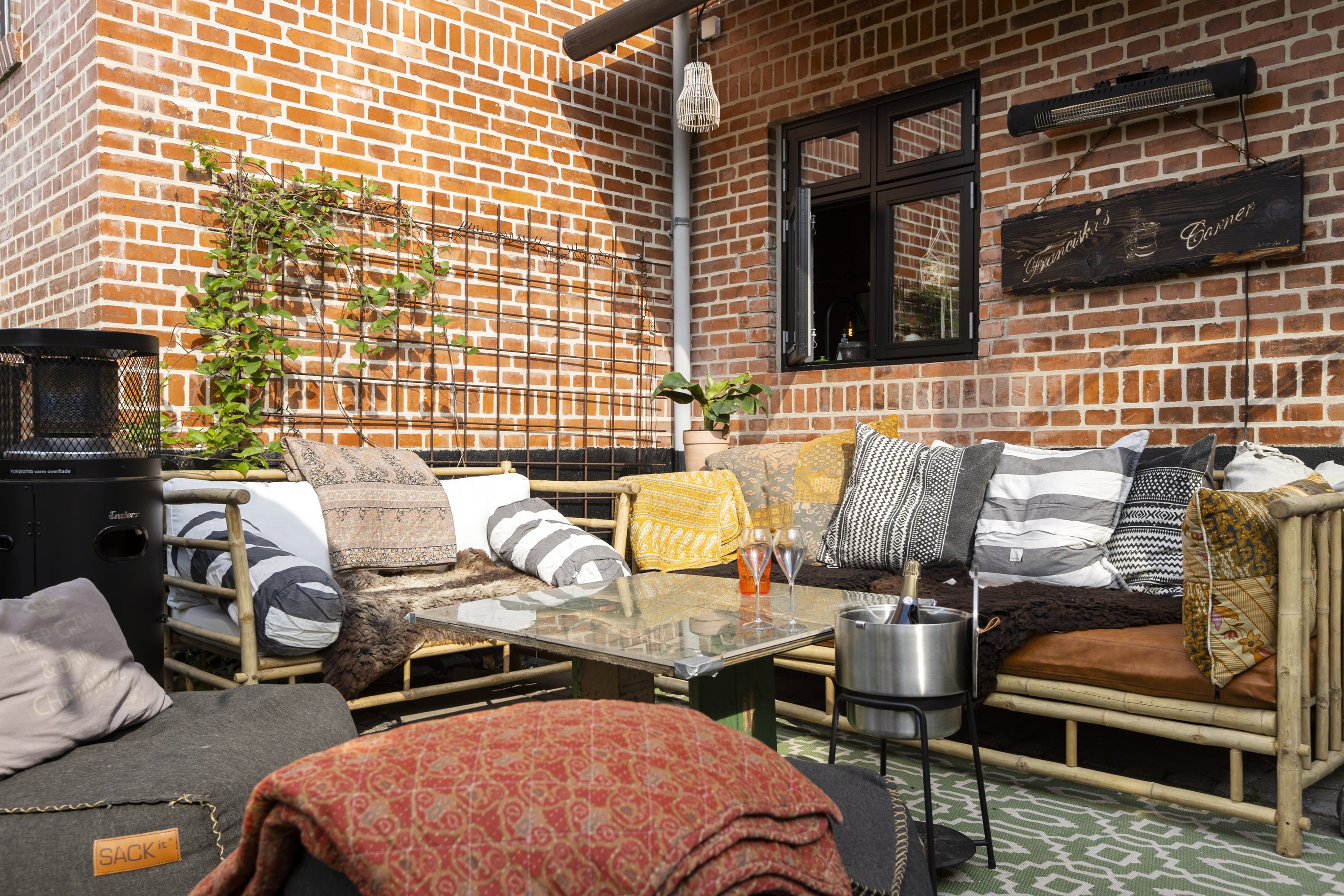 Fremhævet terrasse billede i fuldskærmstilstand. Billede af Teglovnsvej 26, st.., 4100 Ringsted