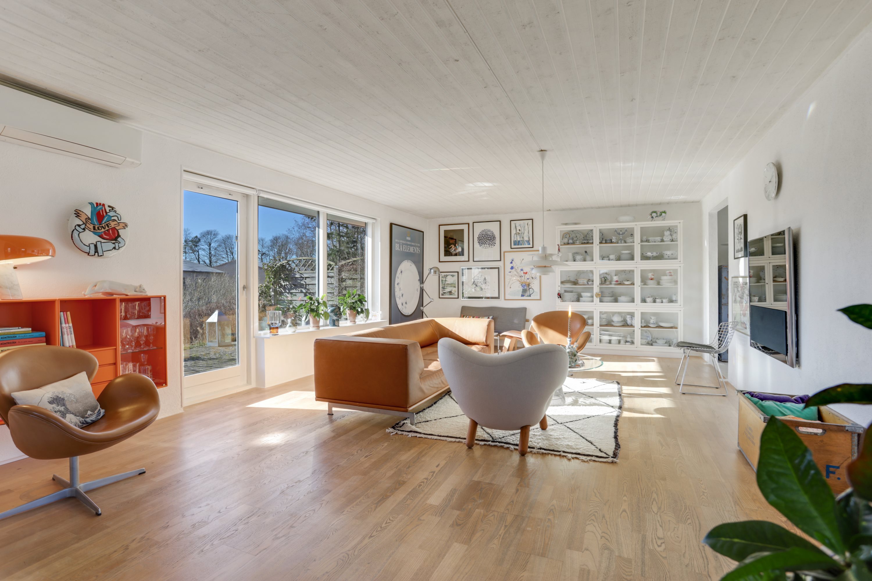 Miniaturebillede 1: stue. Billede af Tostrupvej 45A, 9230 Svenstrup J