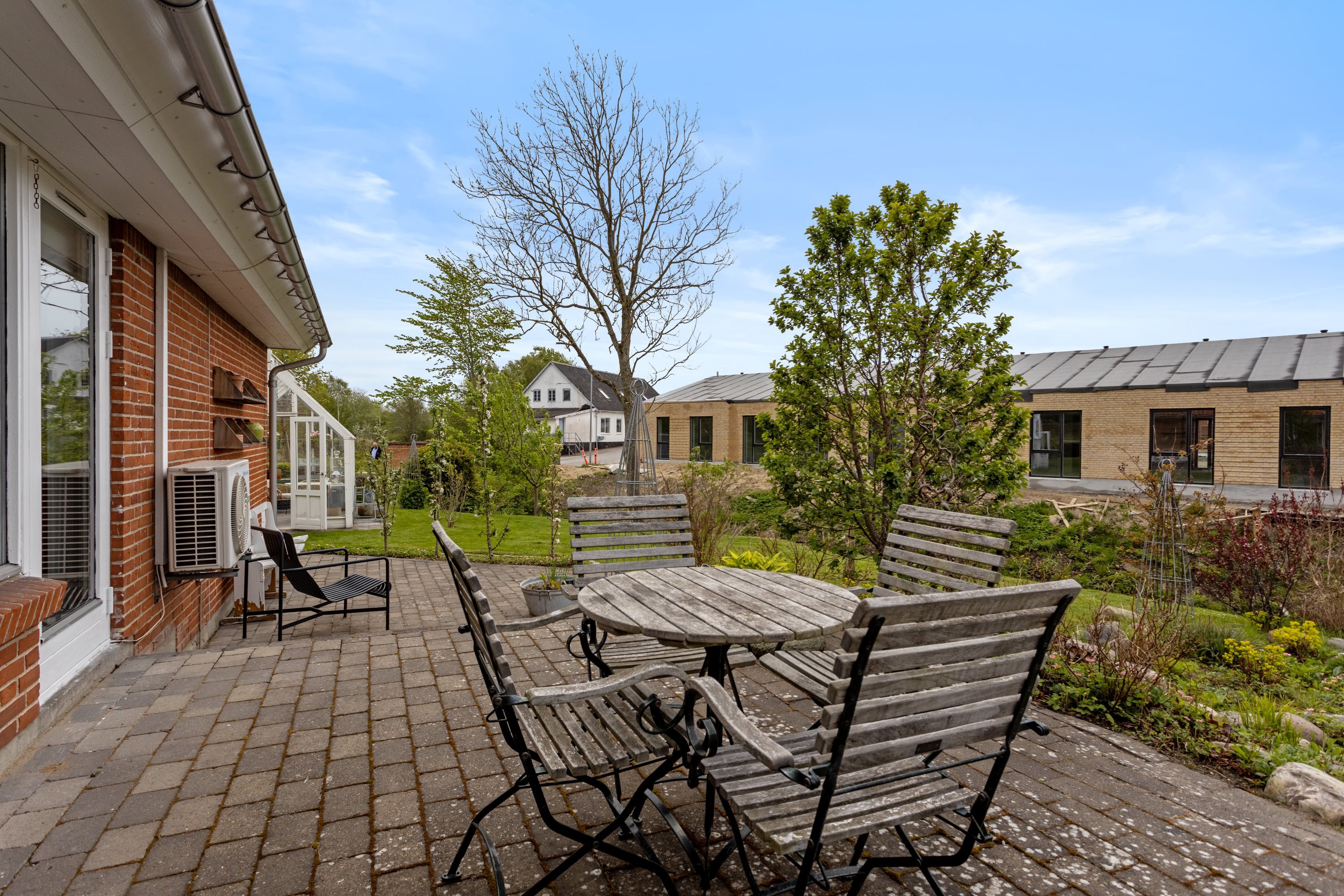 Fremhævet terrasse billede i fuldskærmstilstand. Billede af Tostrupvej 45A, 9230 Svenstrup J