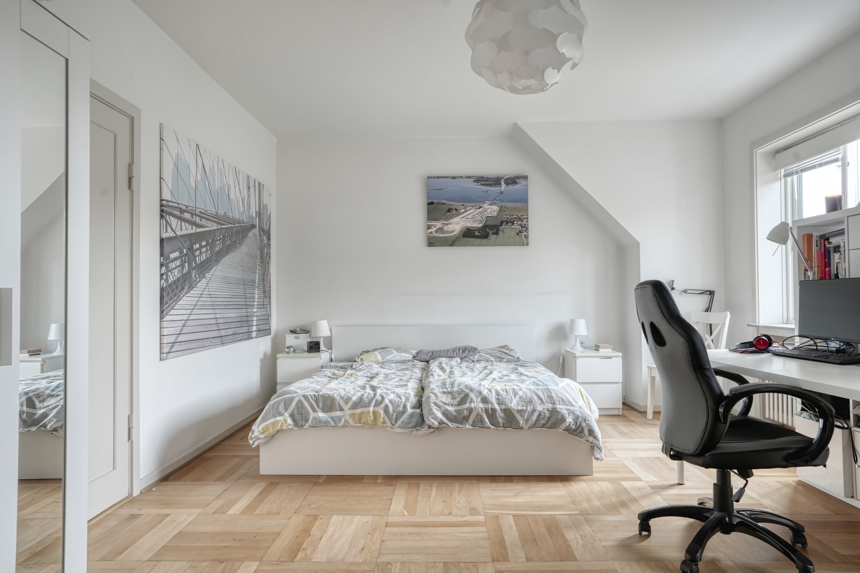 Fremhævet værelse billede i fuldskærmstilstand. Billede af Niels Andersens Vej 15B, 2900 Hellerup