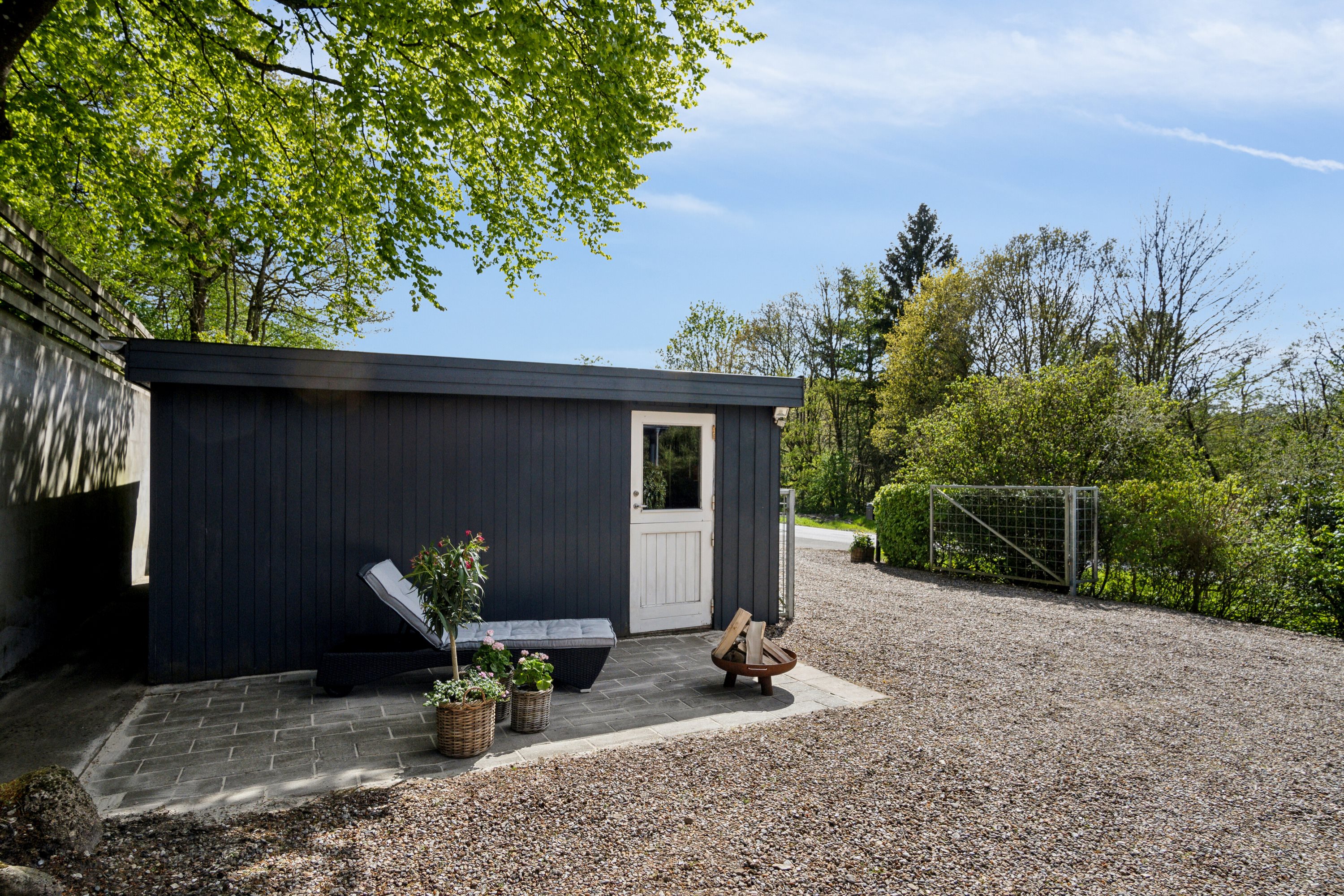 Fremhævet udhus billede i fuldskærmstilstand. Billede af Bøgvadvej 40, 6040 Egtved