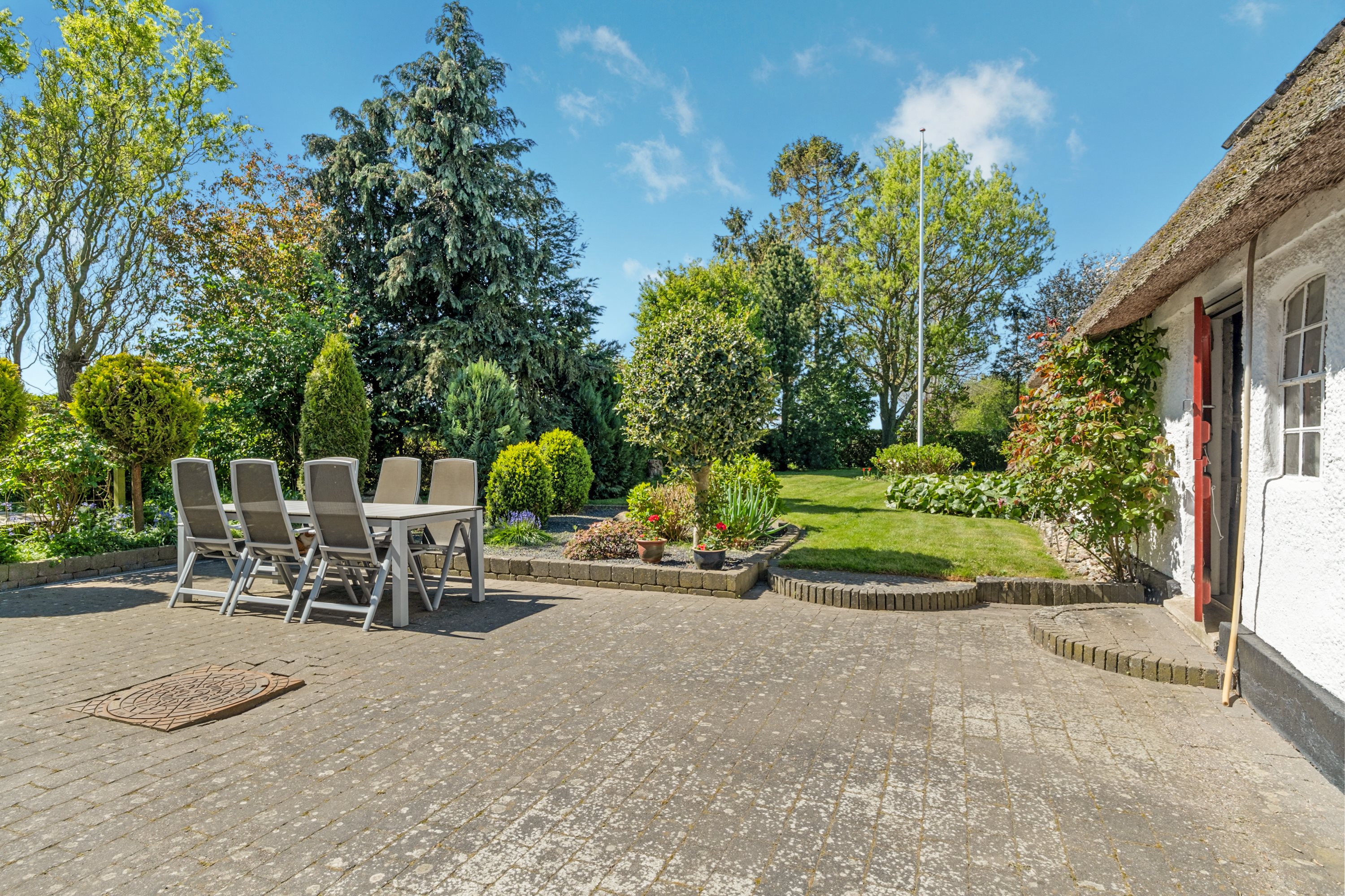 Fremhævet have billede i fuldskærmstilstand. Billede af Sentvedvej 24, Sentved, 5853 Ørbæk