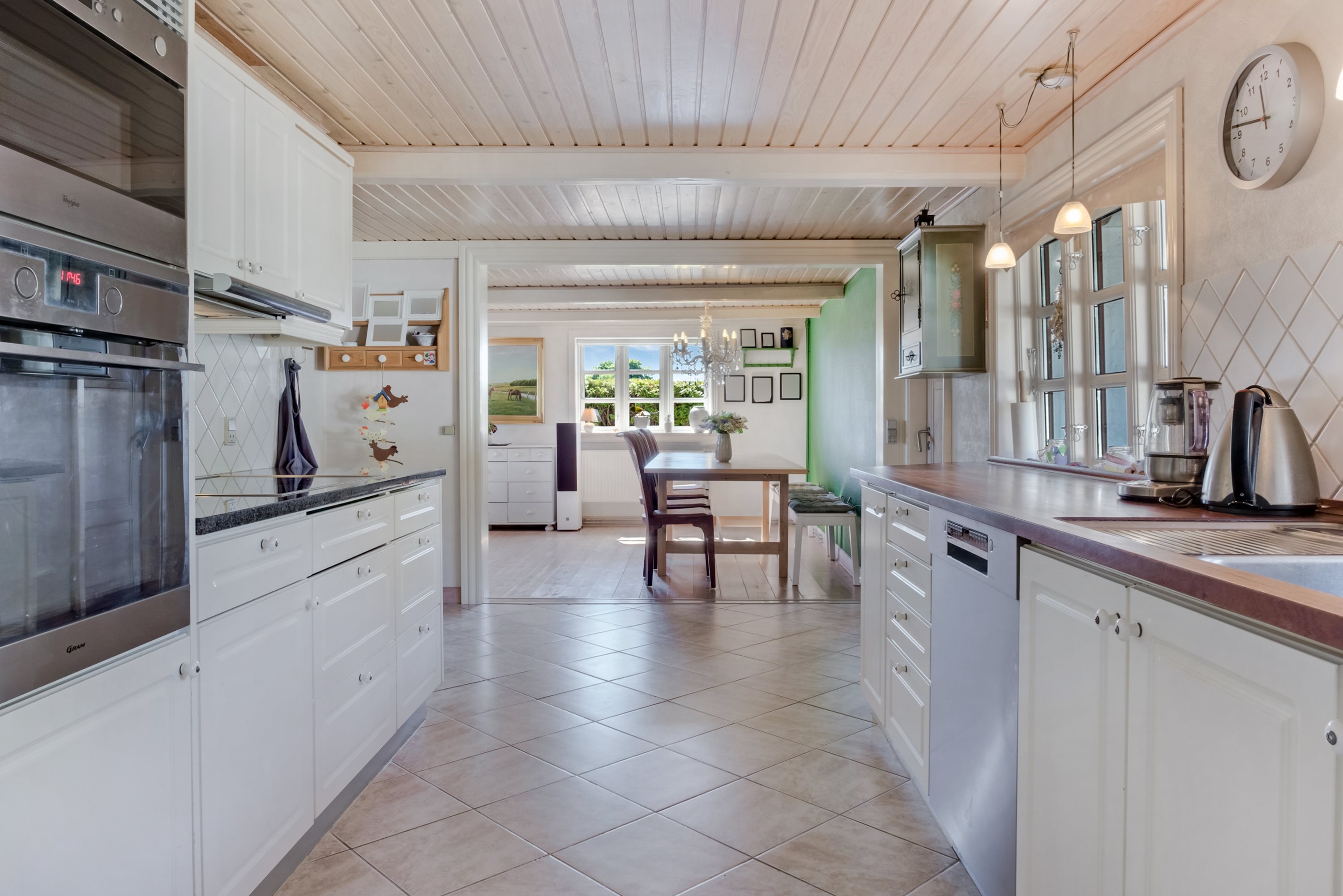 Fremhævet køkken billede i fuldskærmstilstand. Billede af Sentvedvej 24, Sentved, 5853 Ørbæk