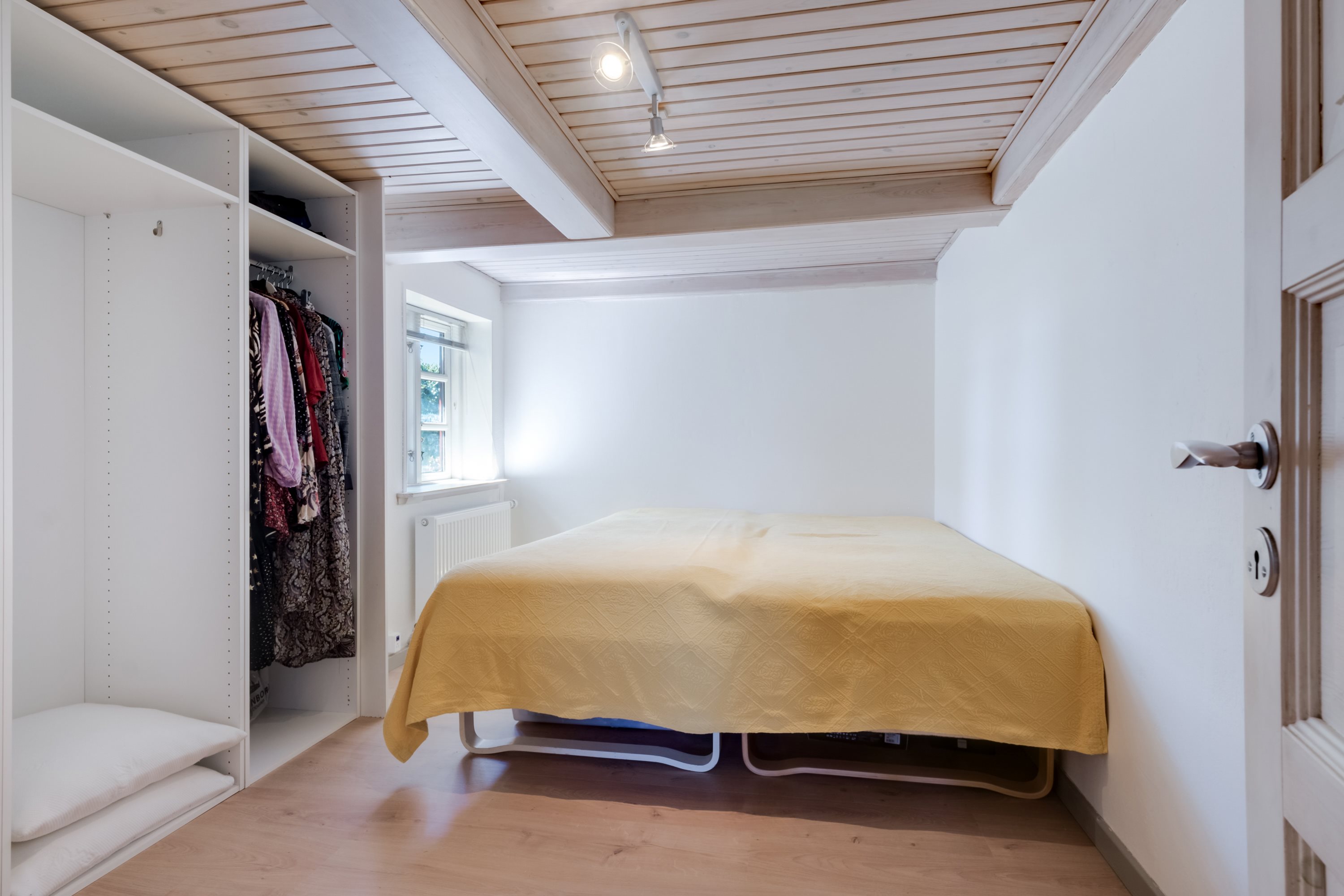 Fremhævet værelse billede i fuldskærmstilstand. Billede af Sentvedvej 24, Sentved, 5853 Ørbæk