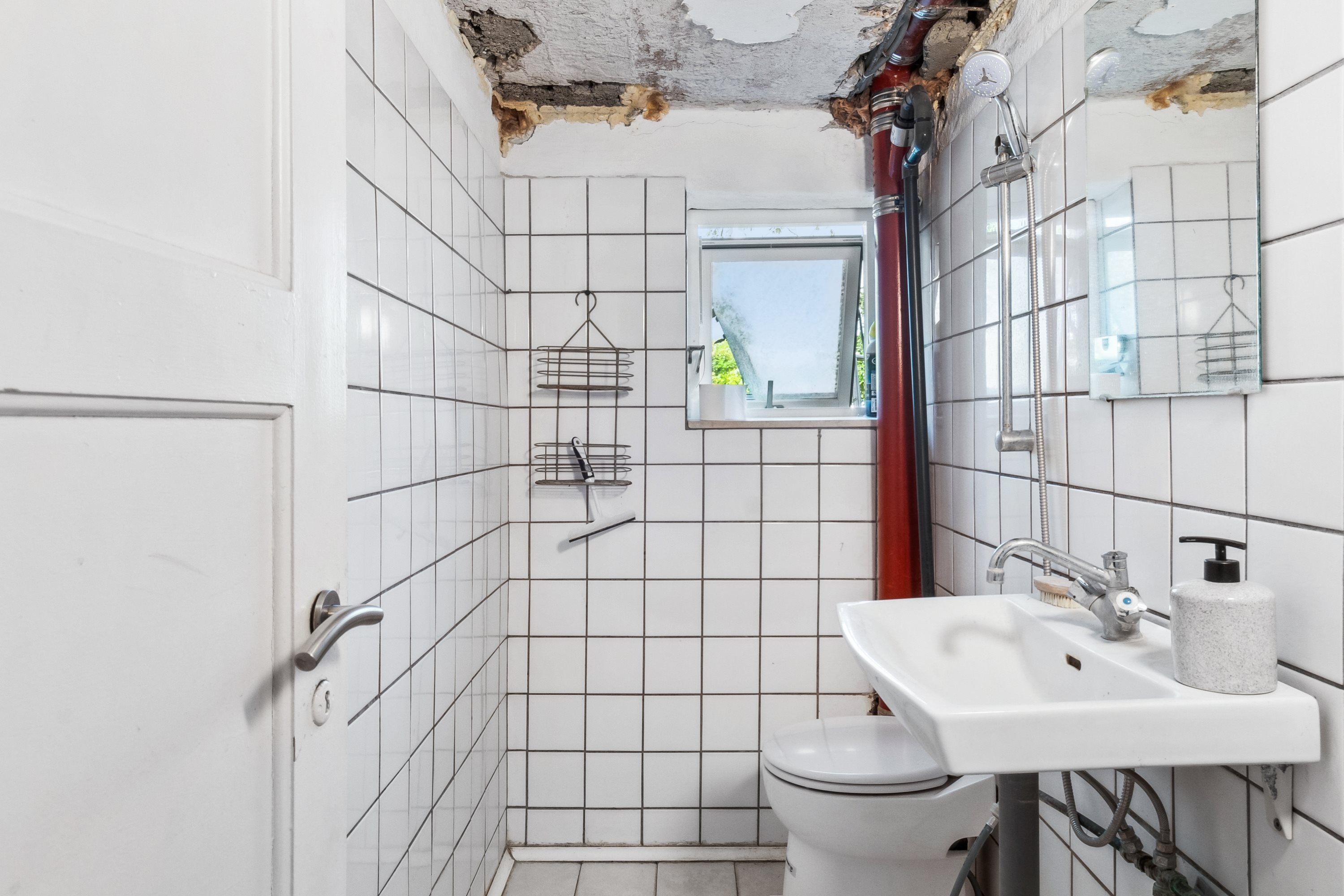 Fremhævet badeværelse billede i fuldskærmstilstand. Billede af Islevhusvej 69A, 1., 2700 Brønshøj