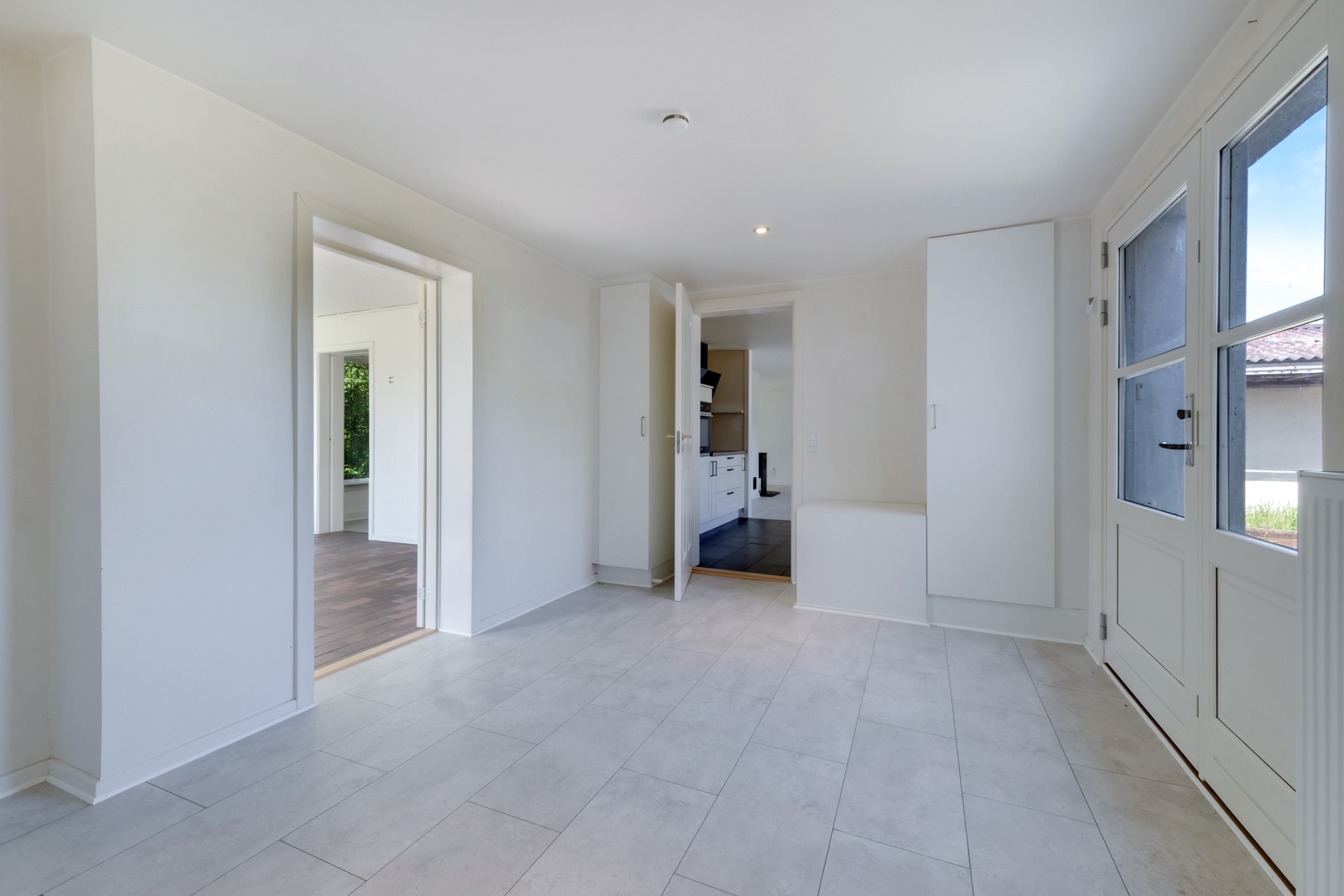 Fremhævet entré billede i fuldskærmstilstand. Billede af Odensevej 60, Hjulby, 5800 Nyborg