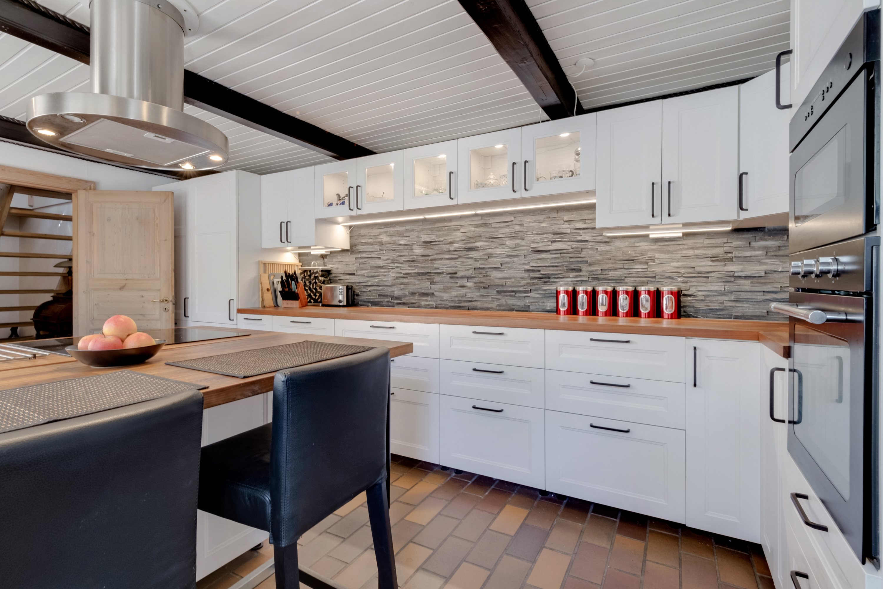 Fremhævet køkken billede i fuldskærmstilstand. Billede af Assensvej 366, Bregnemose, 5690 Tommerup