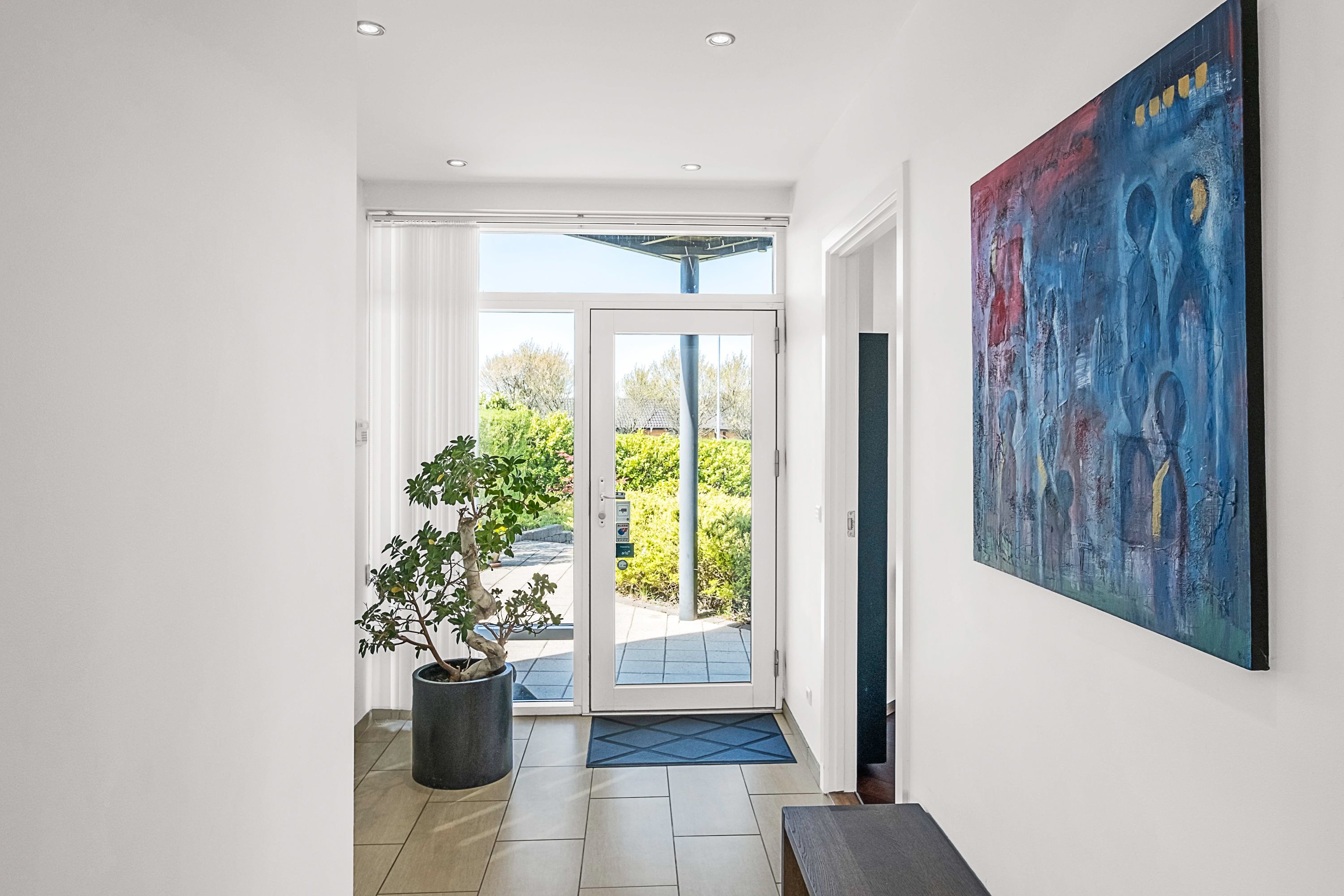 Fremhævet entré billede i fuldskærmstilstand. Billede af Asmusgårdsvej 38, 8520 Lystrup