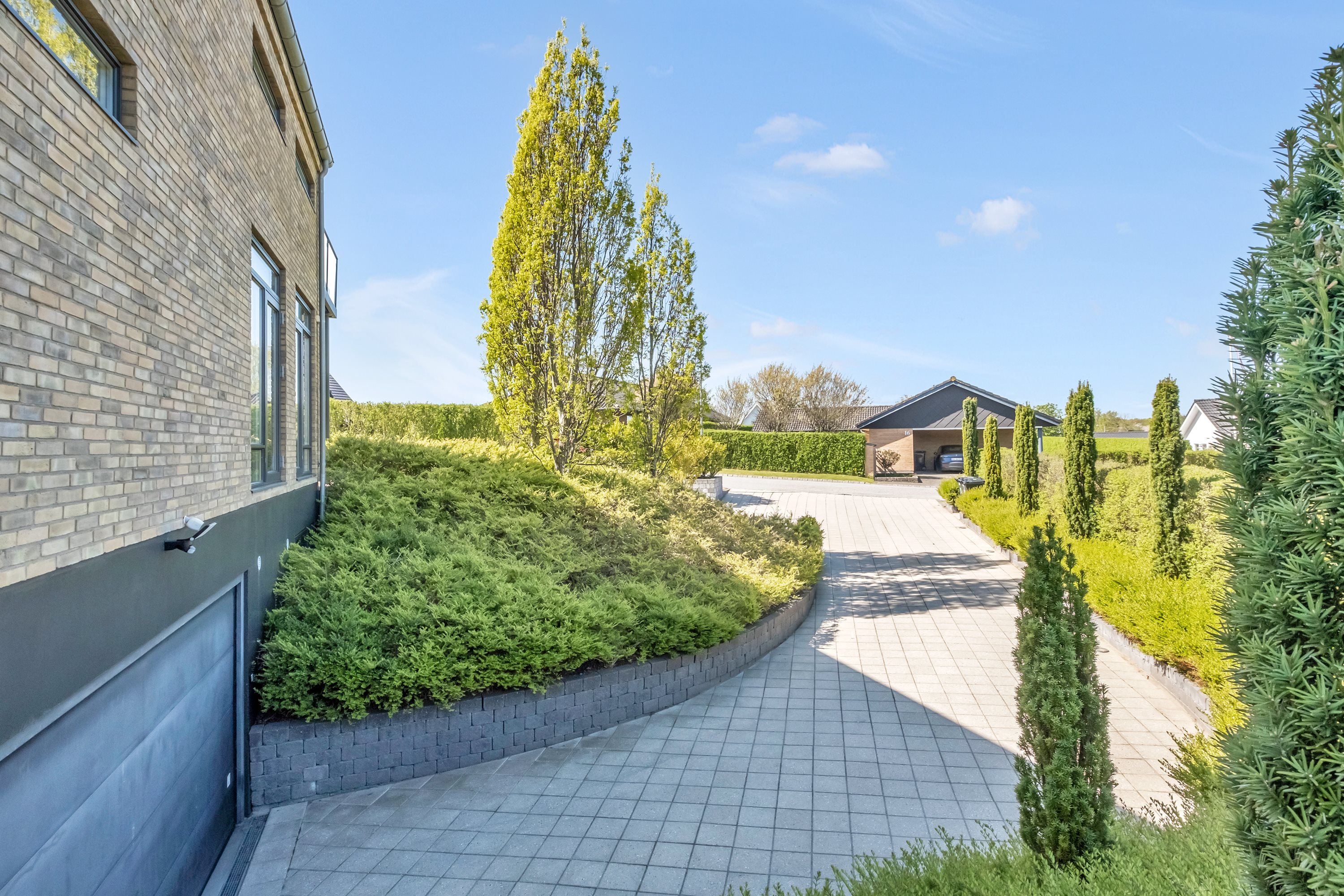 Fremhævet ejendommen billede i fuldskærmstilstand. Billede af Asmusgårdsvej 38, 8520 Lystrup