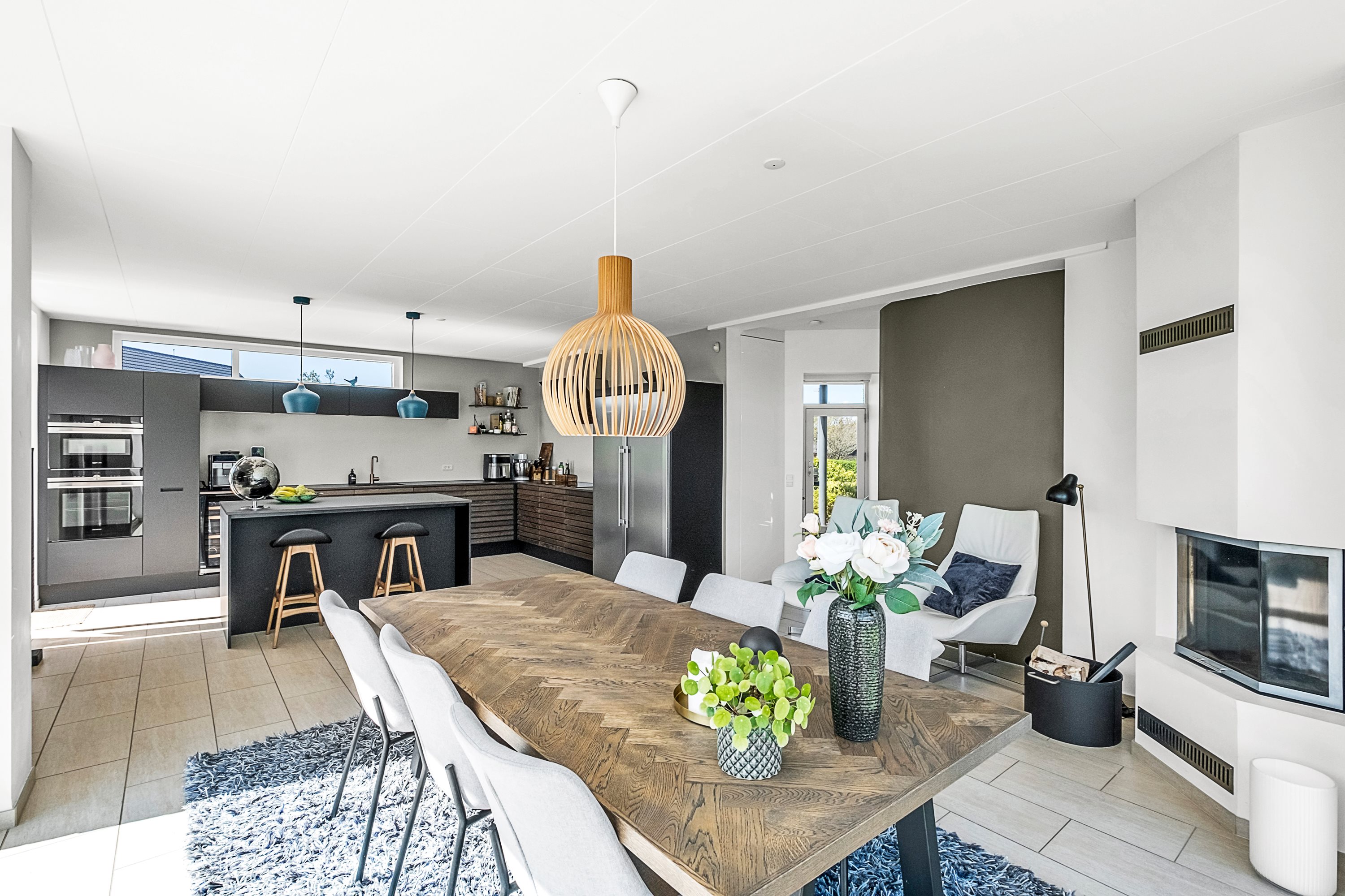 Fremhævet køkken alrum billede i fuldskærmstilstand. Billede af Asmusgårdsvej 38, 8520 Lystrup