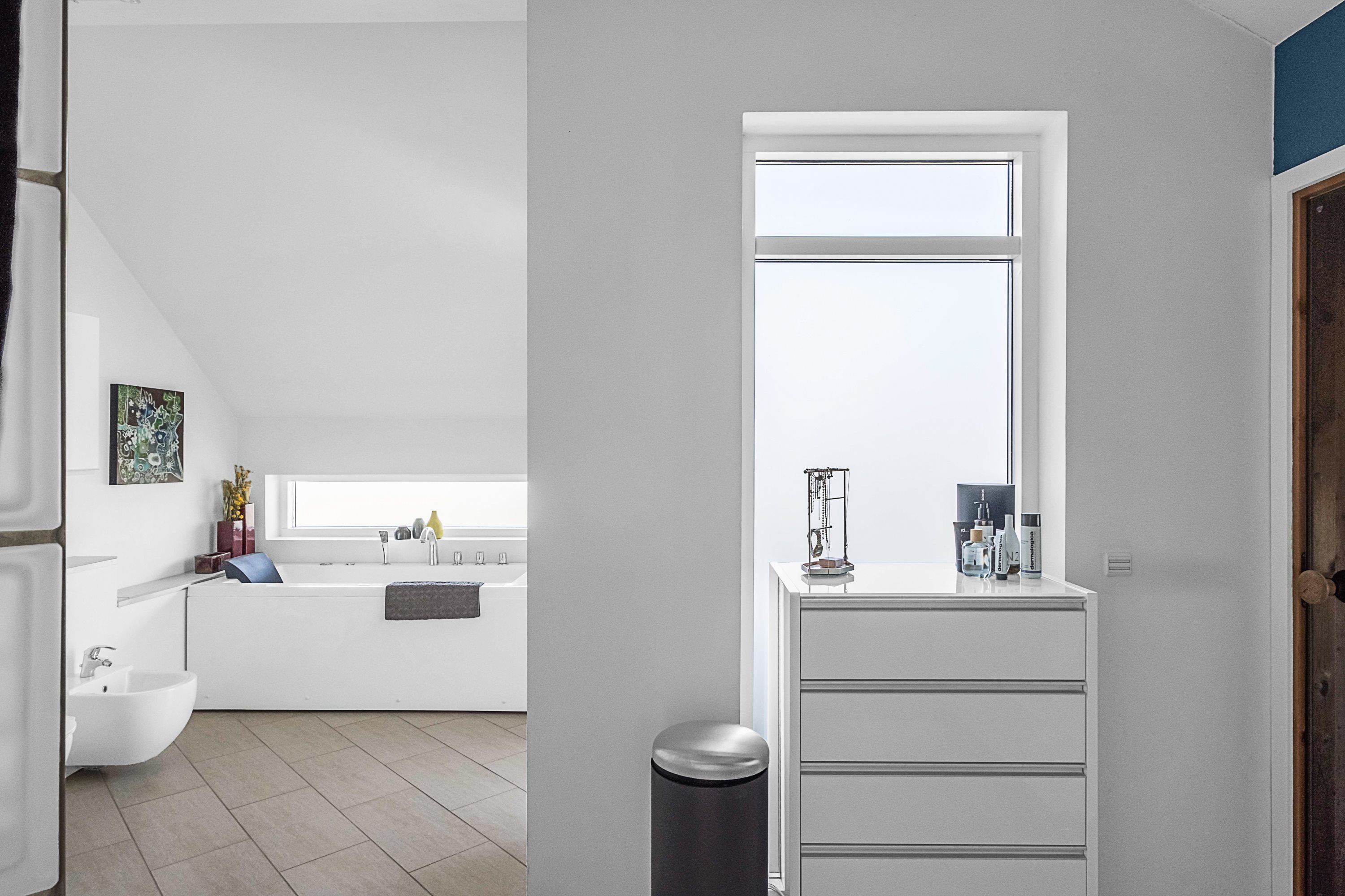 Fremhævet badeværelse billede i fuldskærmstilstand. Billede af Asmusgårdsvej 38, 8520 Lystrup