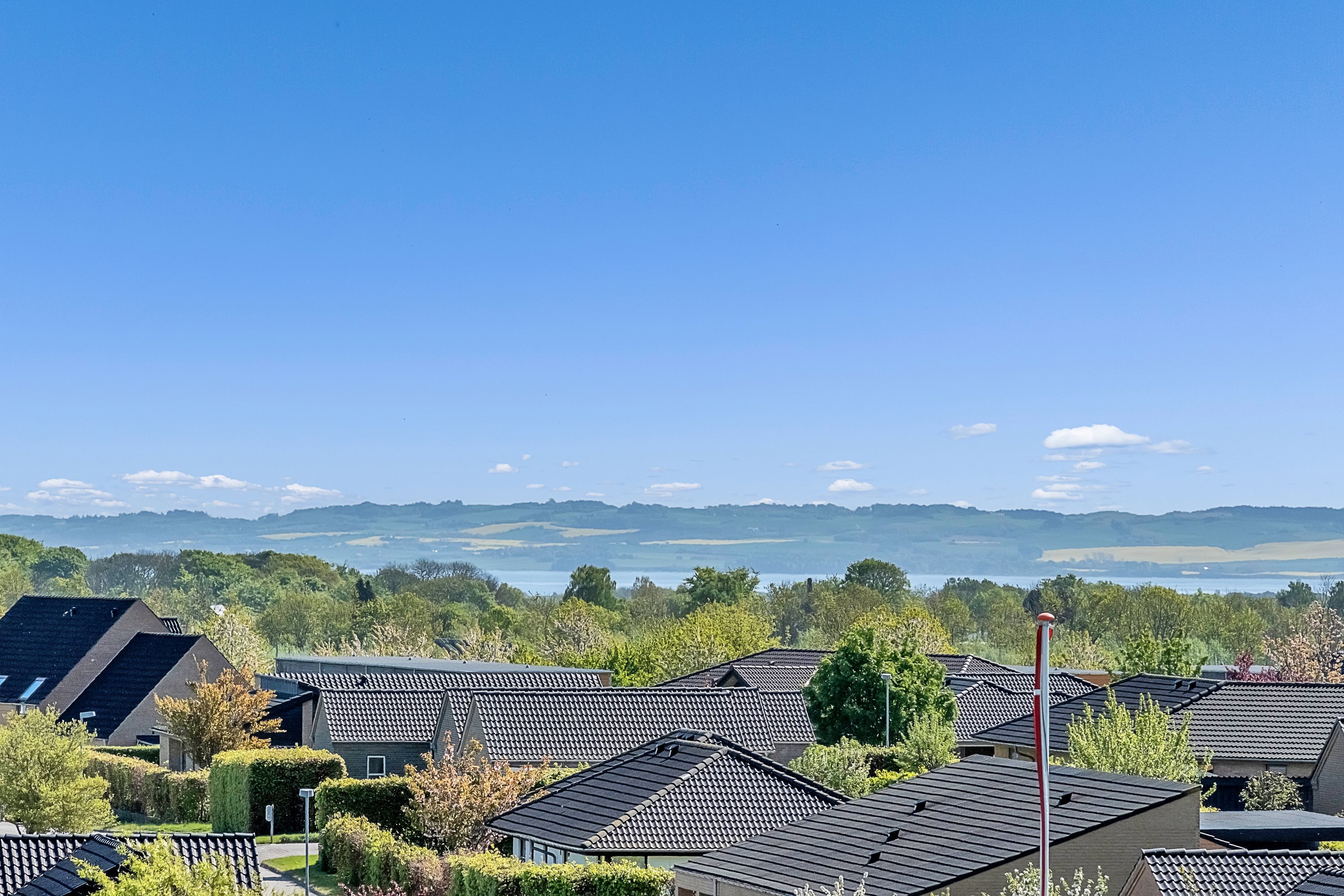 Fremhævet udsigt billede i fuldskærmstilstand. Billede af Asmusgårdsvej 38, 8520 Lystrup