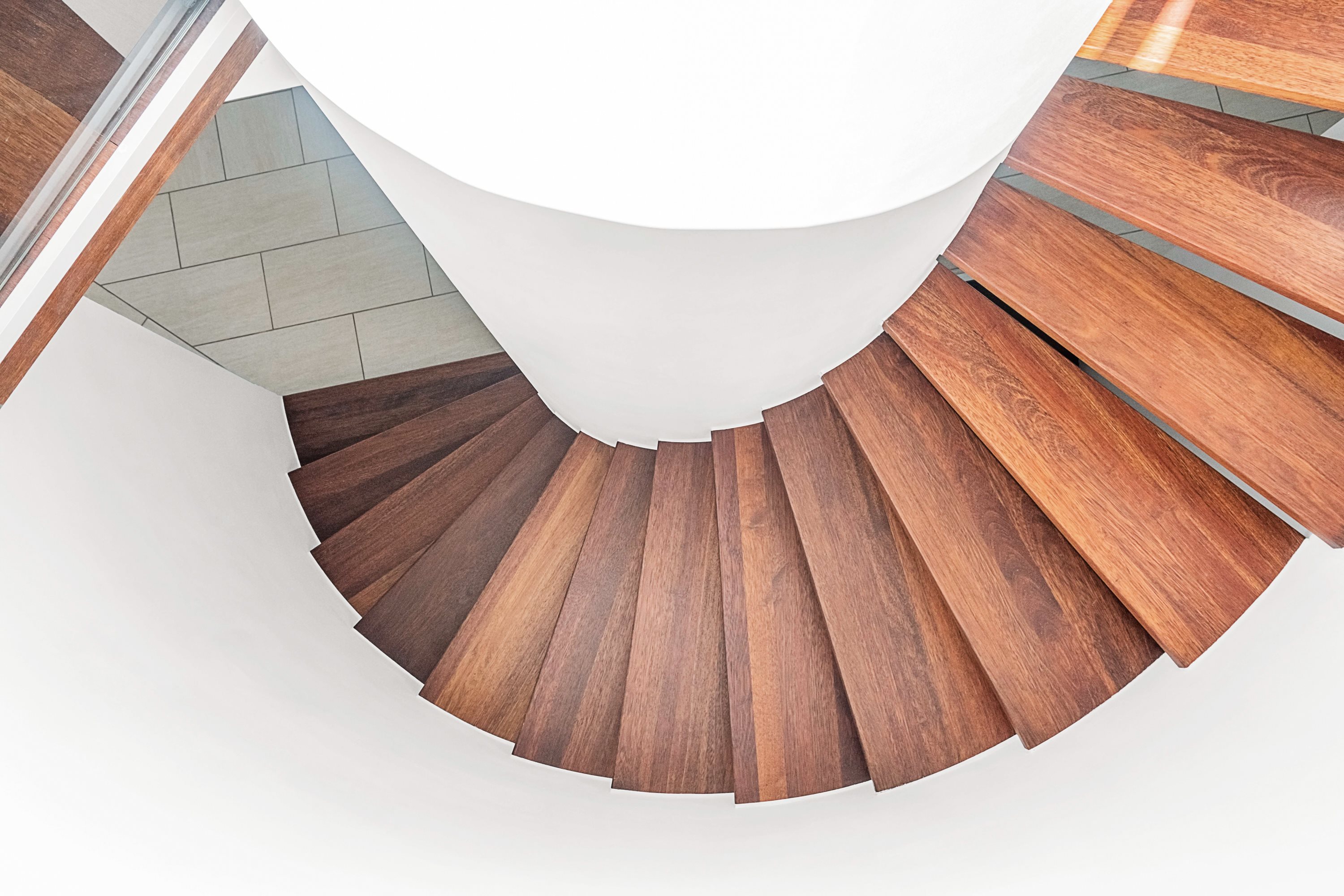 Fremhævet trappe billede i fuldskærmstilstand. Billede af Asmusgårdsvej 38, 8520 Lystrup