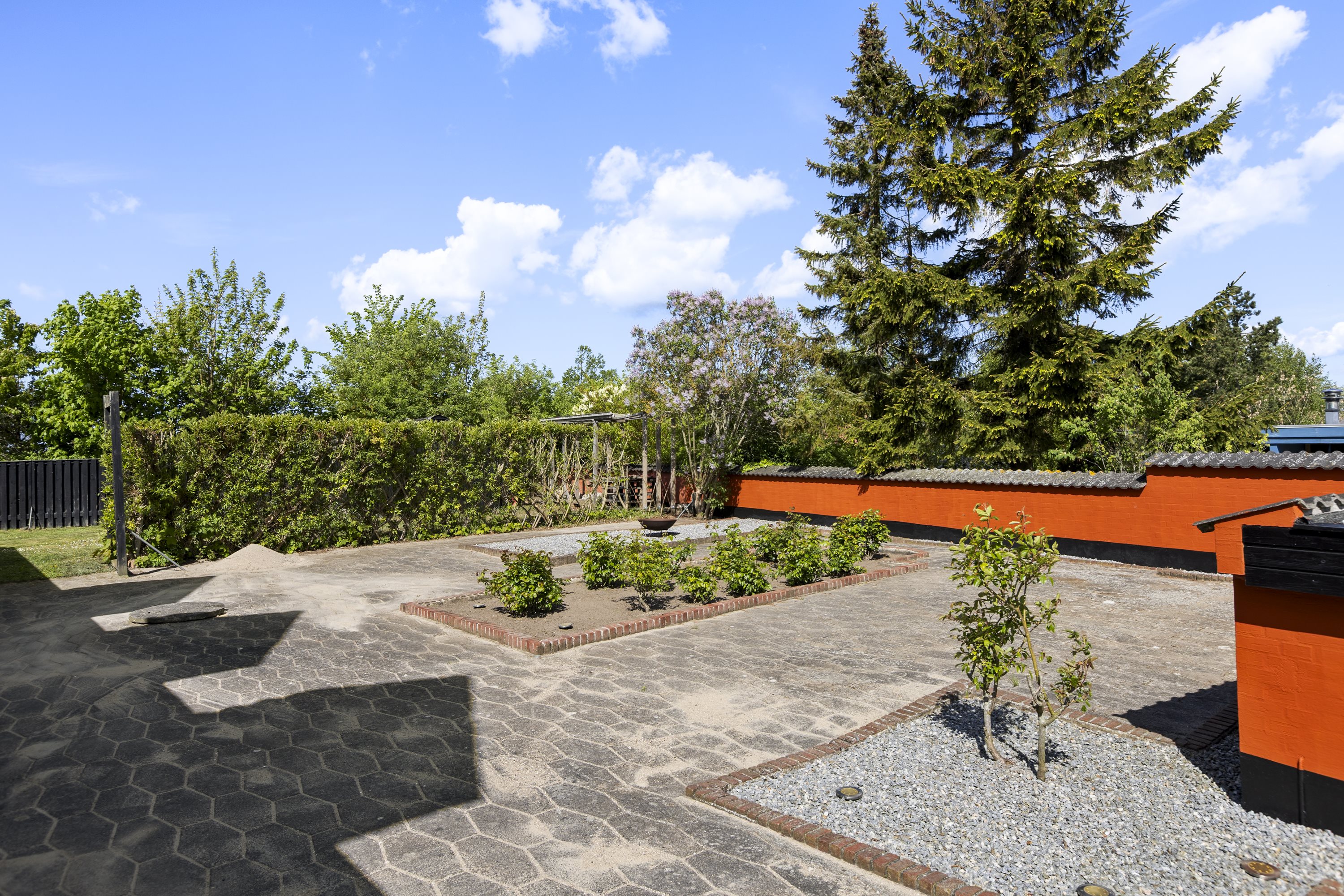 Fremhævet have billede i fuldskærmstilstand. Billede af Fuglebakken 12, 4220 Korsør