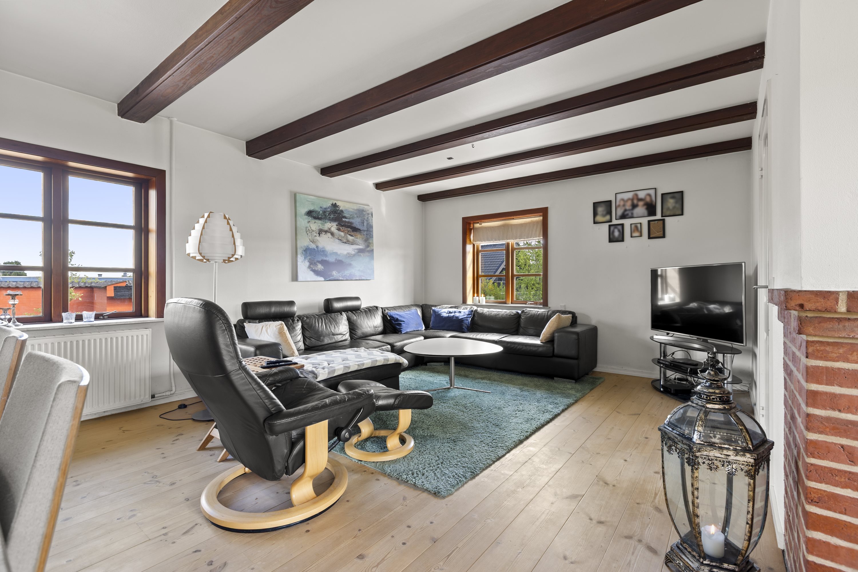 Fremhævet stue billede i fuldskærmstilstand. Billede af Fuglebakken 12, 4220 Korsør