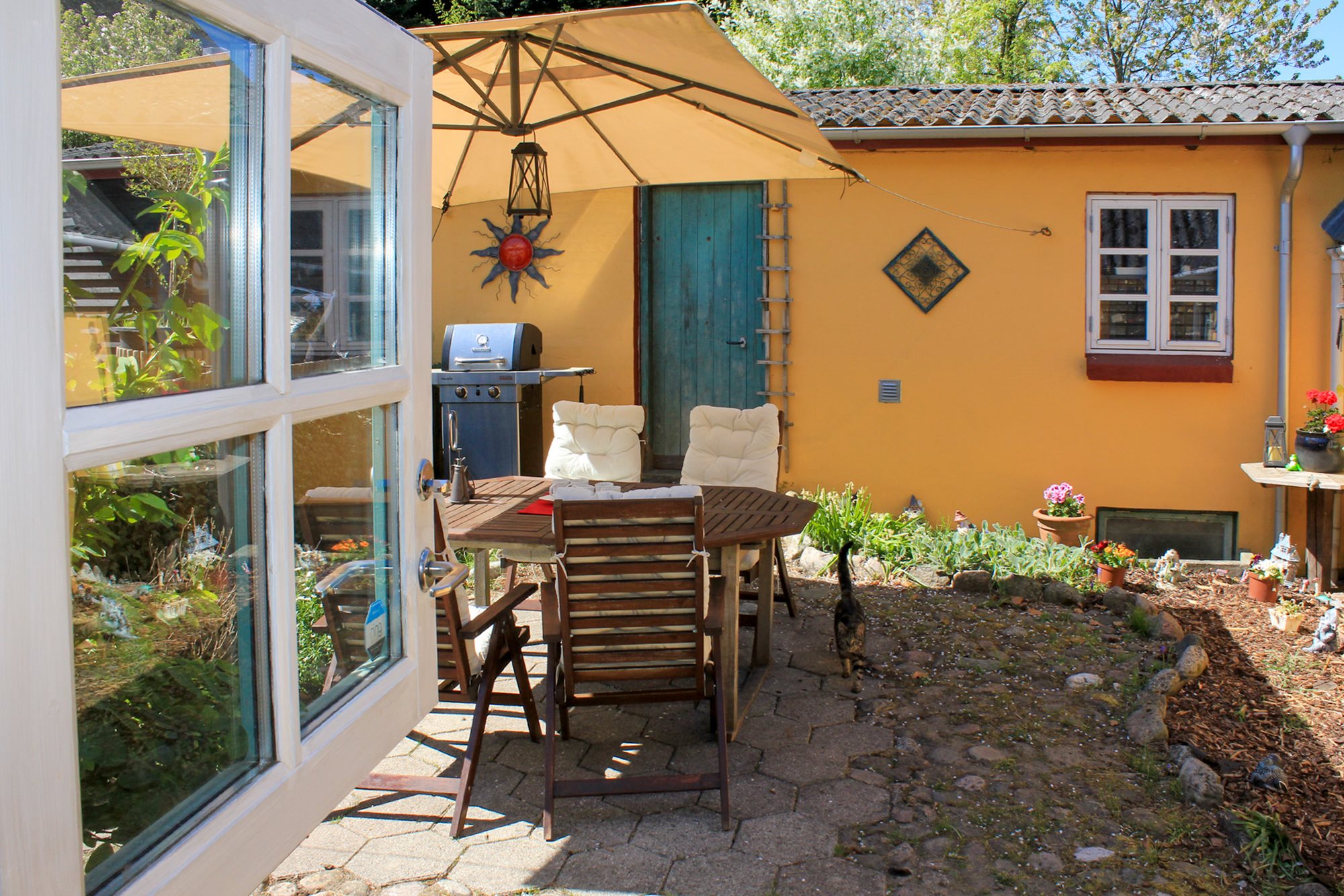 Fremhævet udendørs billede i fuldskærmstilstand. Billede af Assensvej 366, Bregnemose, 5690 Tommerup