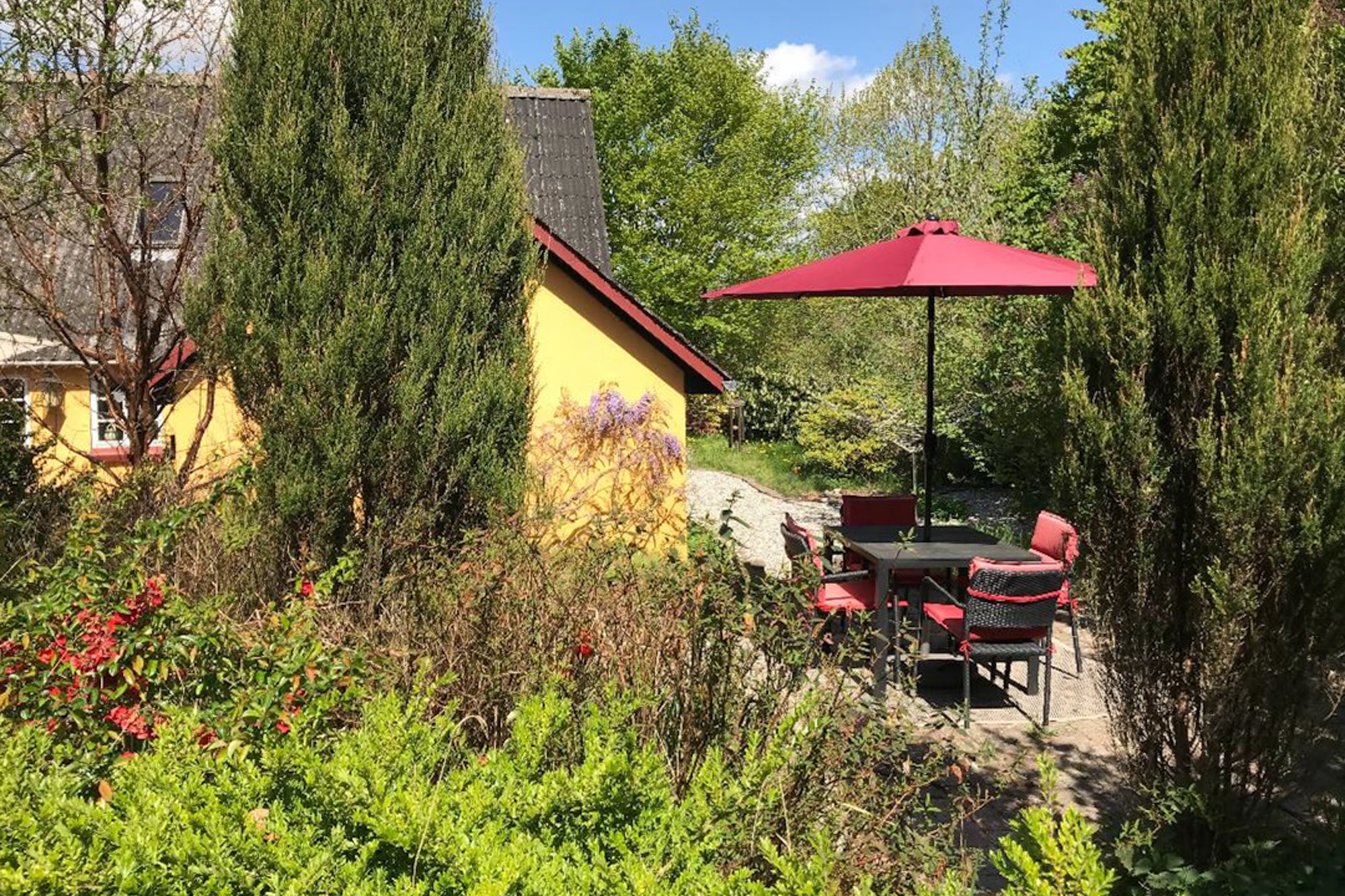 Fremhævet udendørs billede i fuldskærmstilstand. Billede af Assensvej 366, Bregnemose, 5690 Tommerup