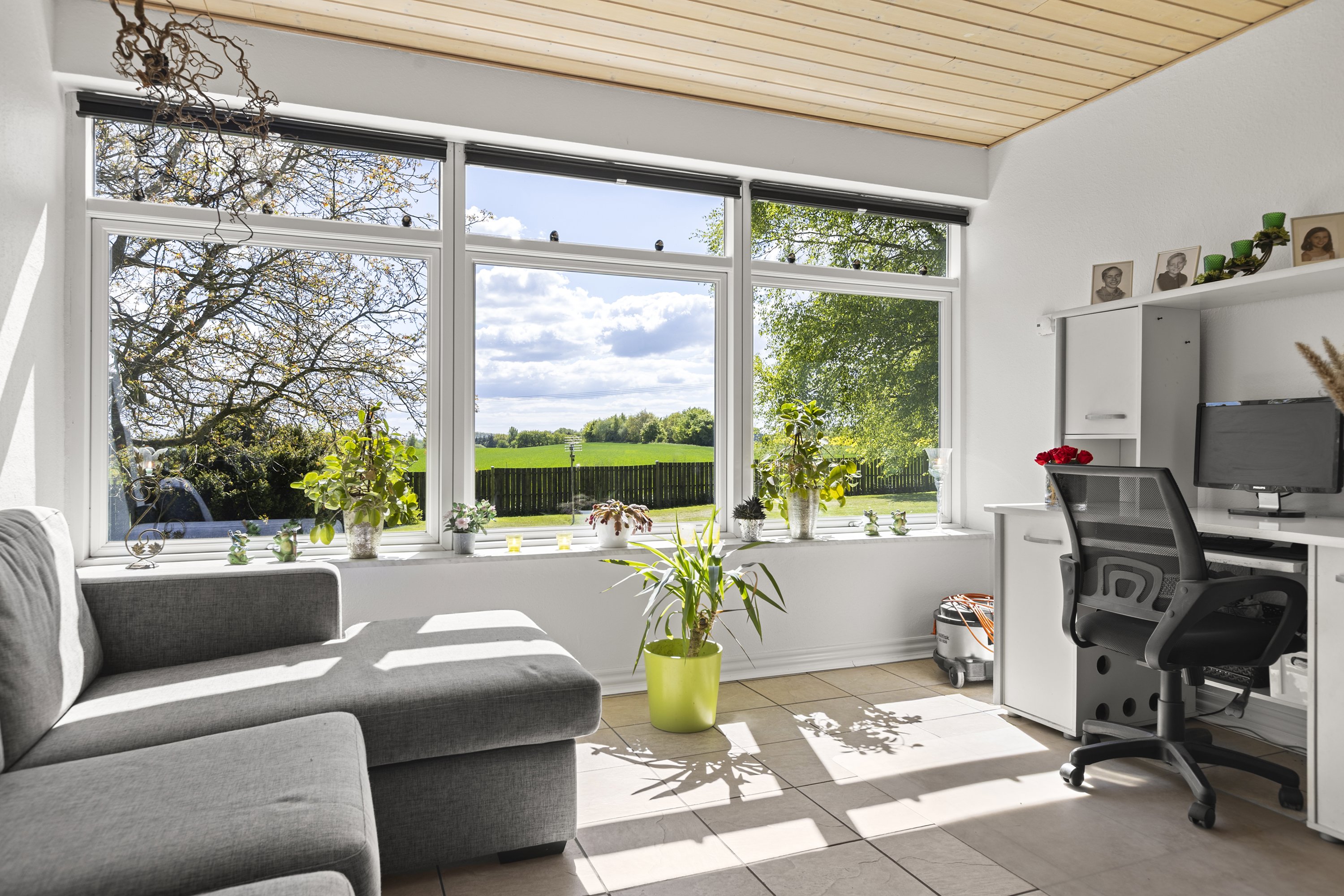 Fremhævet stue billede i fuldskærmstilstand. Billede af Sønderødvej 4, Sønderød, 4291 Ruds Vedby