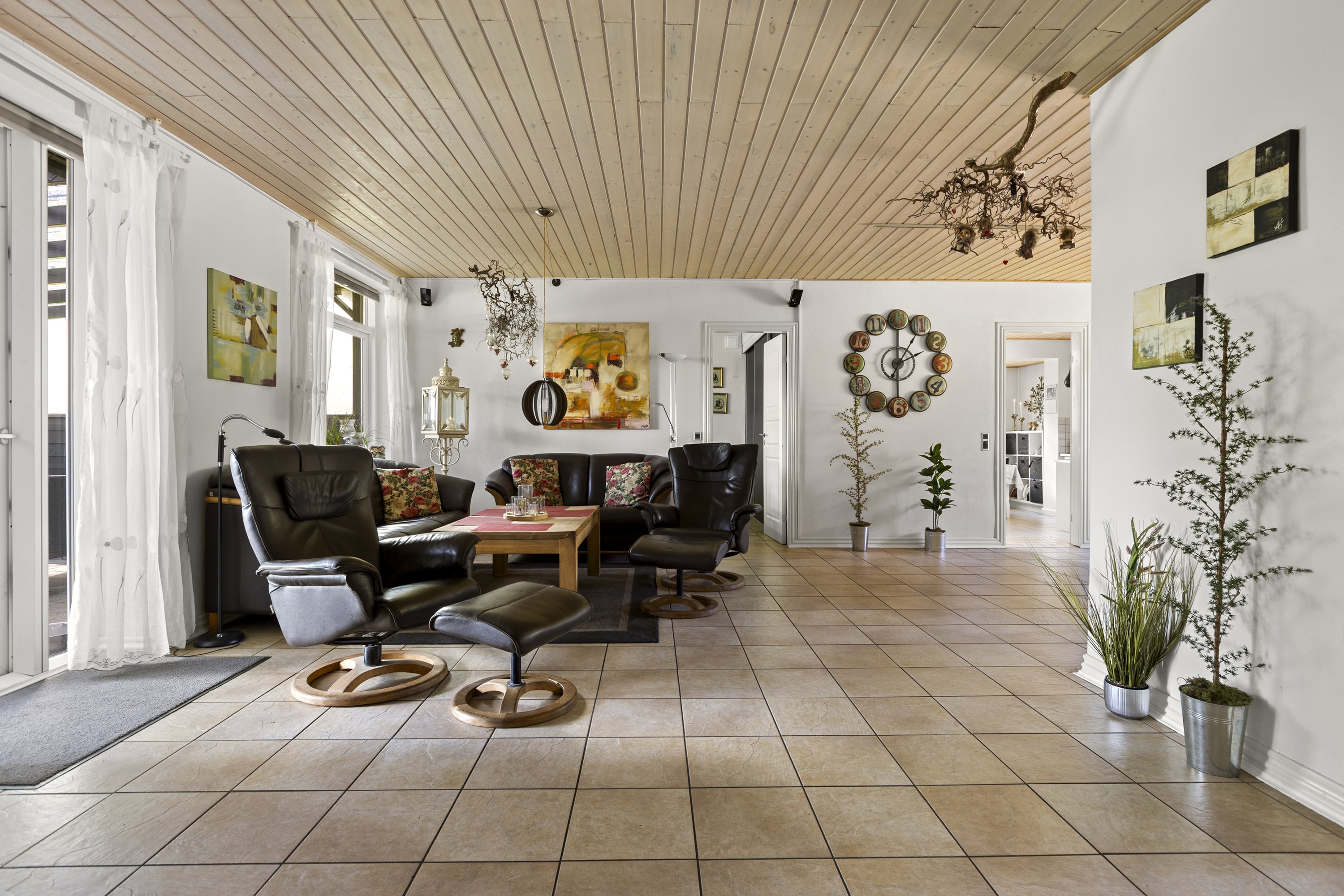 Fremhævet stue billede i fuldskærmstilstand. Billede af Sønderødvej 4, Sønderød, 4291 Ruds Vedby