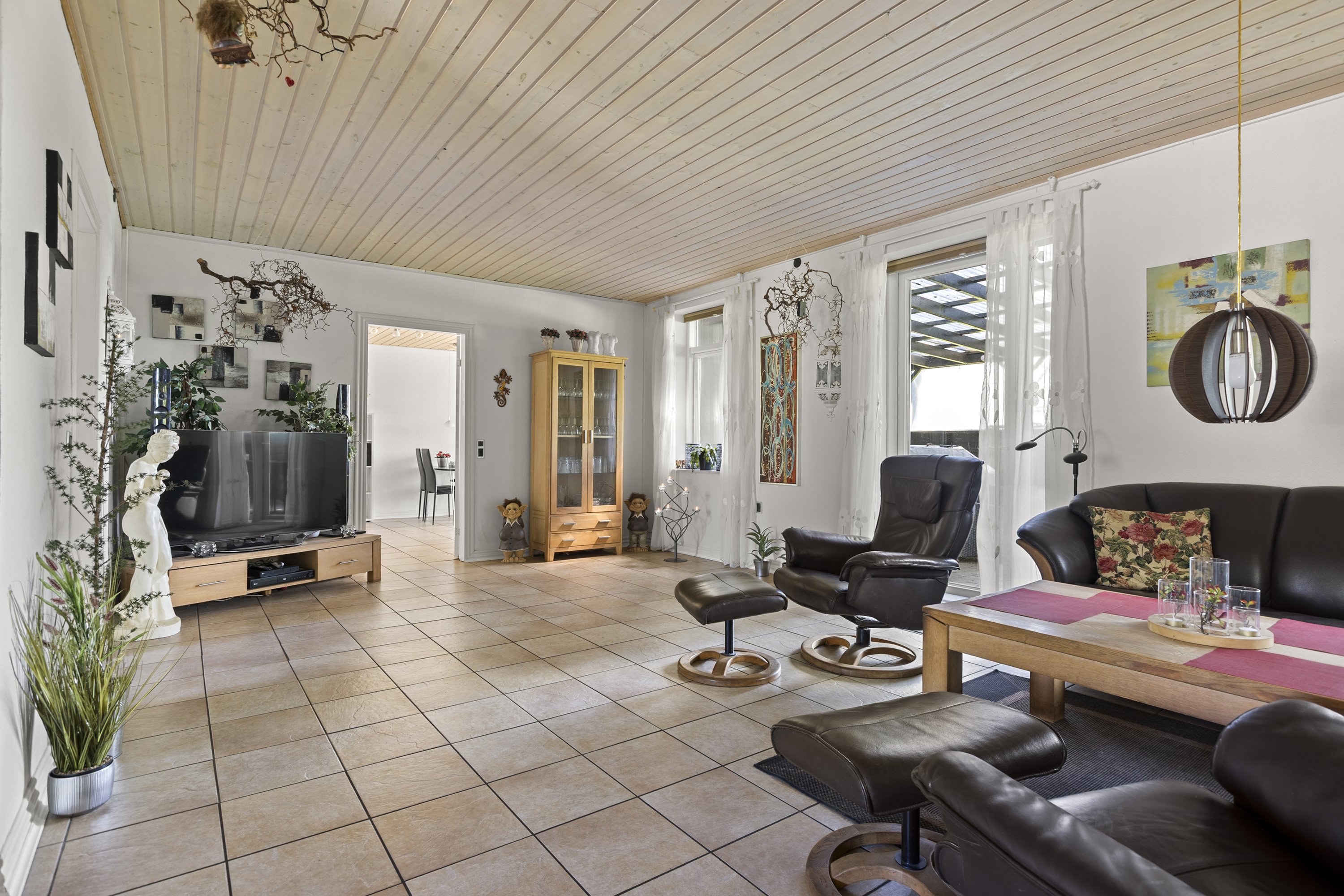 Fremhævet stue billede i fuldskærmstilstand. Billede af Sønderødvej 4, Sønderød, 4291 Ruds Vedby