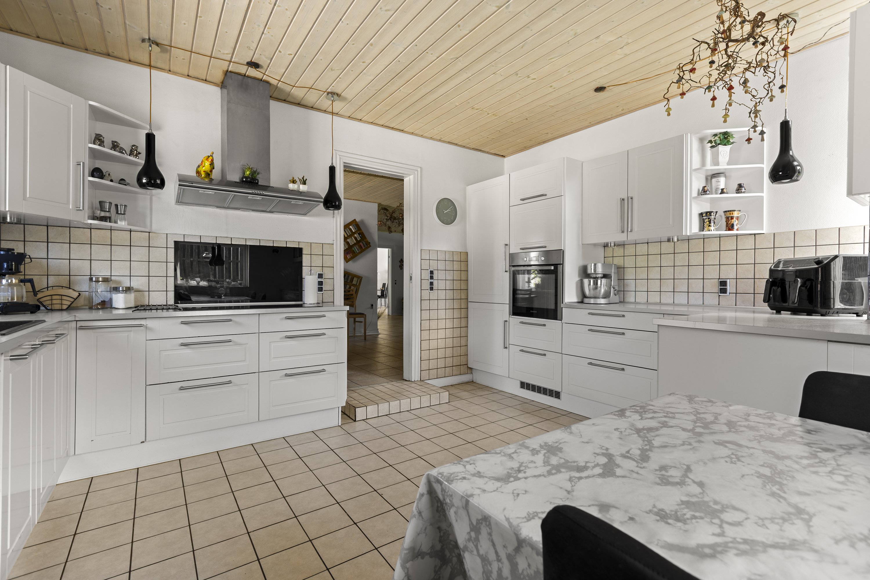 Fremhævet køkken billede i fuldskærmstilstand. Billede af Sønderødvej 4, Sønderød, 4291 Ruds Vedby