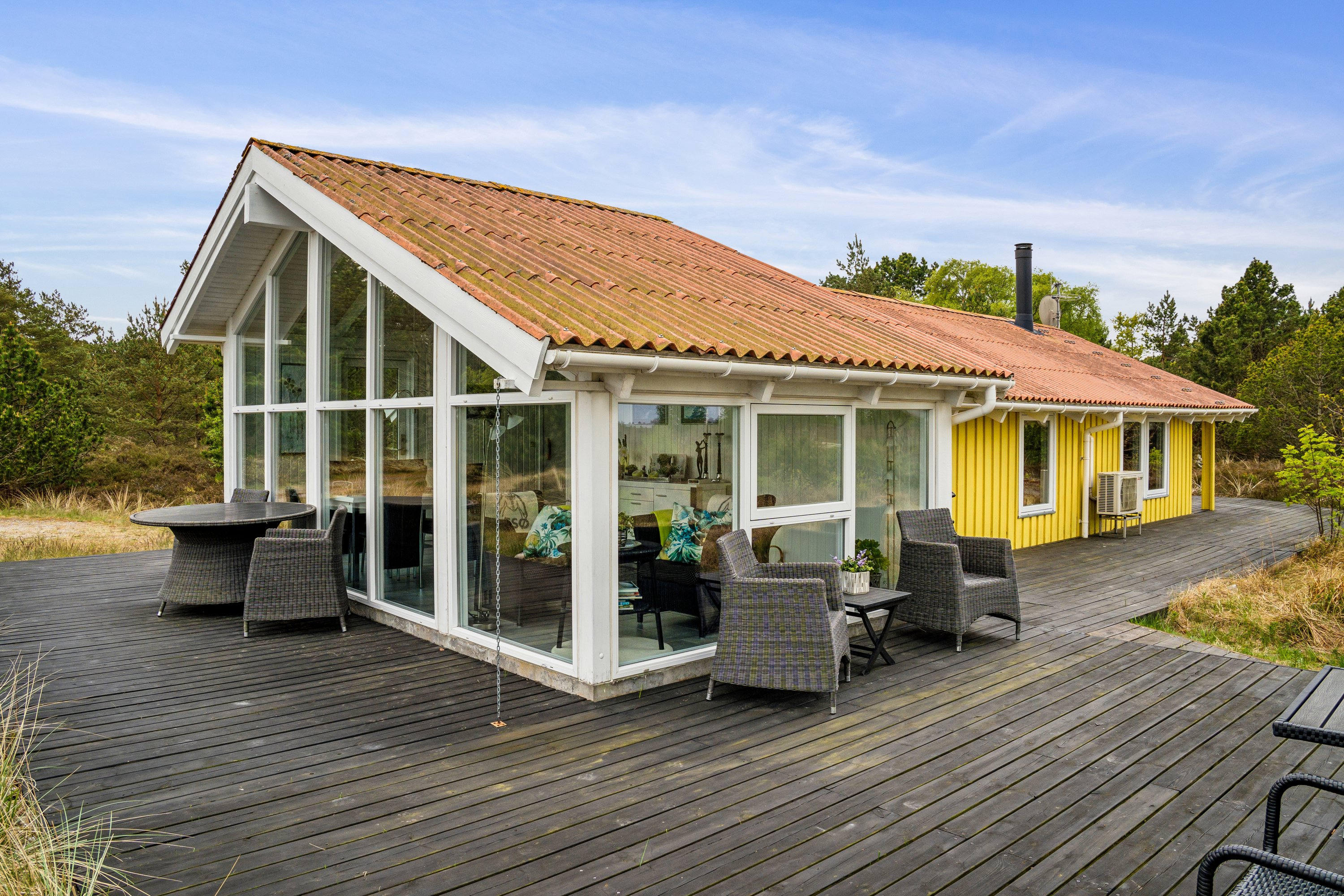 Fremhævet ejendom 1 billede i fuldskærmstilstand. Billede af Jenses Jolle 31, Nordmarken, 9940 Læsø