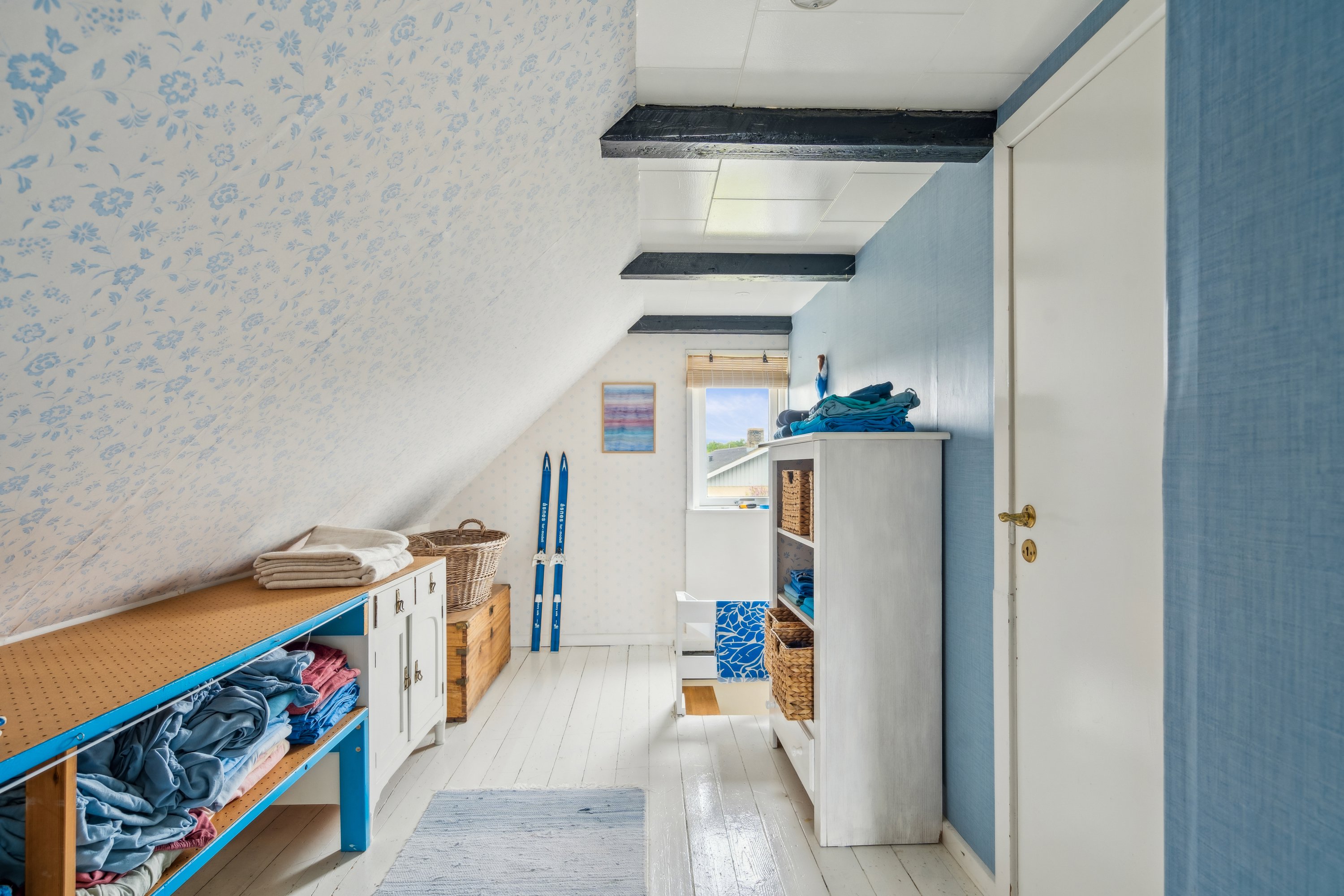 Fremhævet værelse billede i fuldskærmstilstand. Billede af Svanevej 4, Østerby Havn, 9940 Læsø