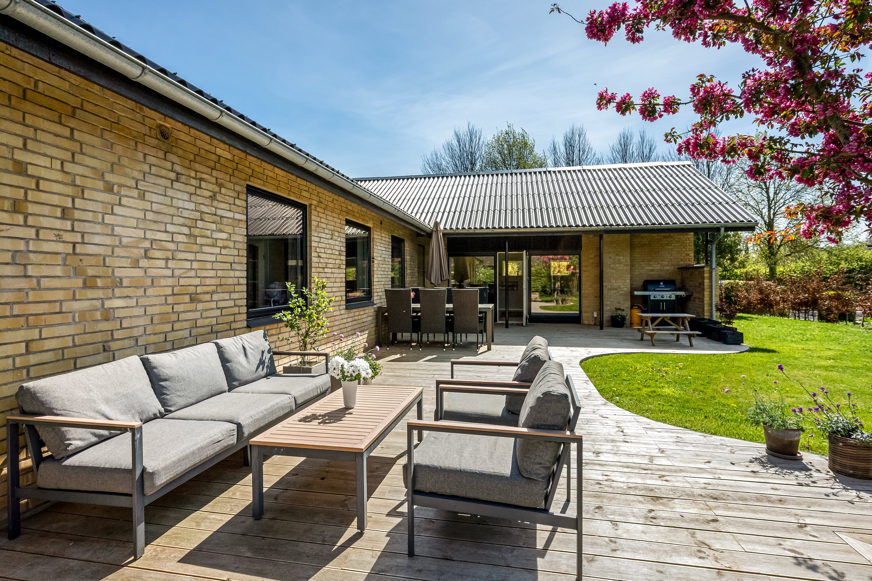 Miniaturebillede 1: terrasse. Billede af Kløvermarken 27, 7500 Holstebro