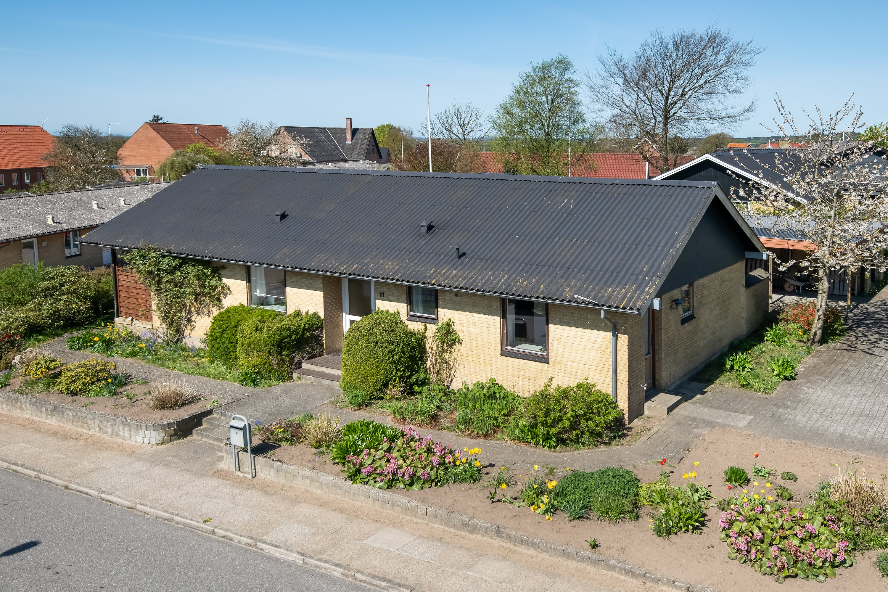 Villa på Tværvej 11, 9830 Tårs