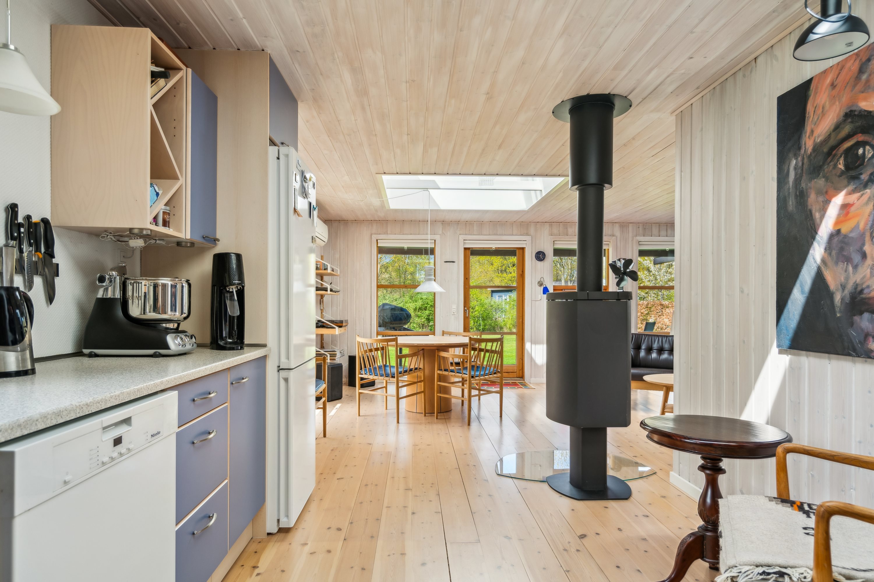 Fremhævet køkken billede i fuldskærmstilstand. Billede af Bøgevej 1, Vesterø, 9940 Læsø