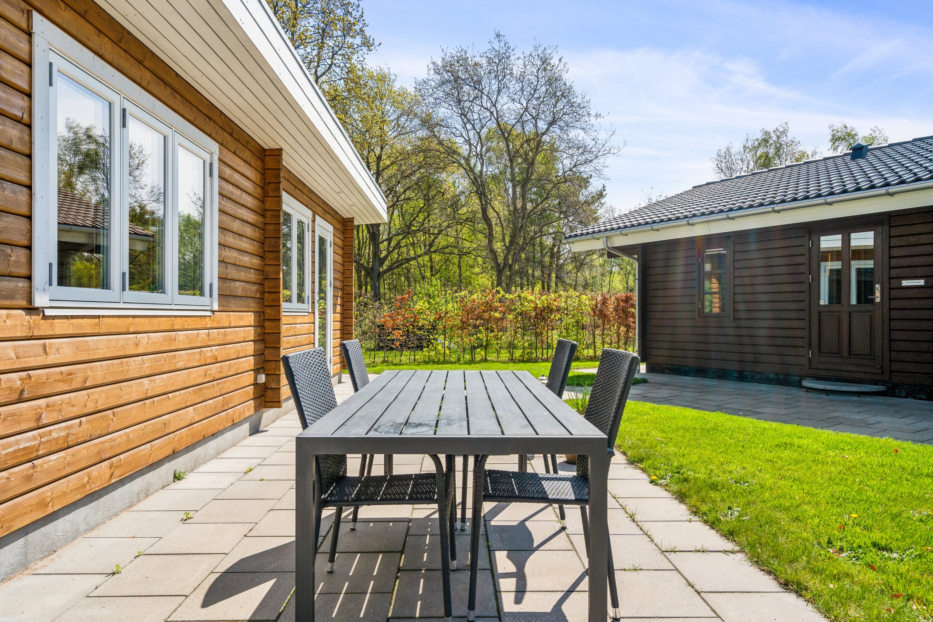 Fremhævet terrasse billede i fuldskærmstilstand. Billede af Bøgevej 1, Vesterø, 9940 Læsø