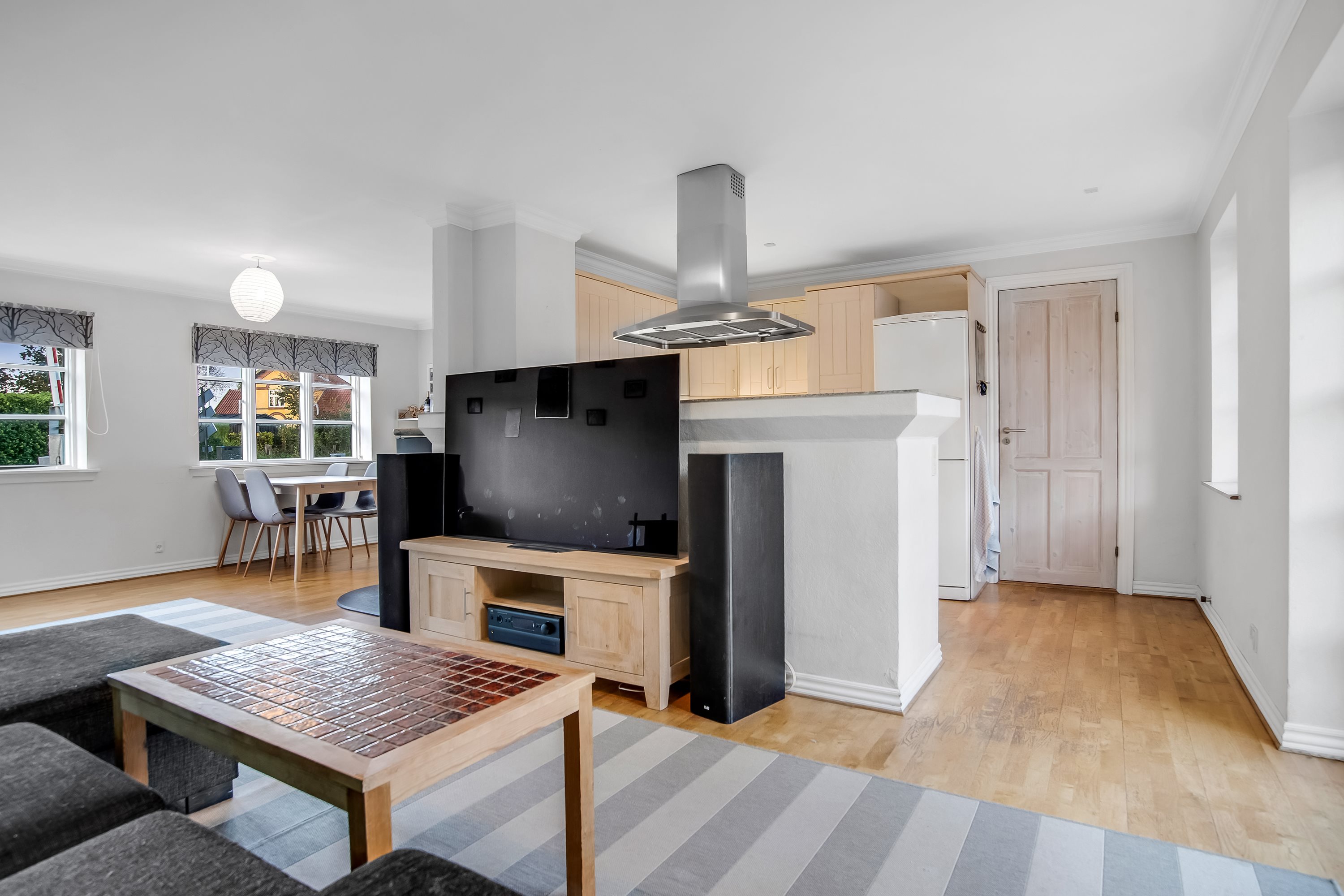 Fremhævet køkken billede i fuldskærmstilstand. Billede af Lemvigvej 16, 7500 Holstebro