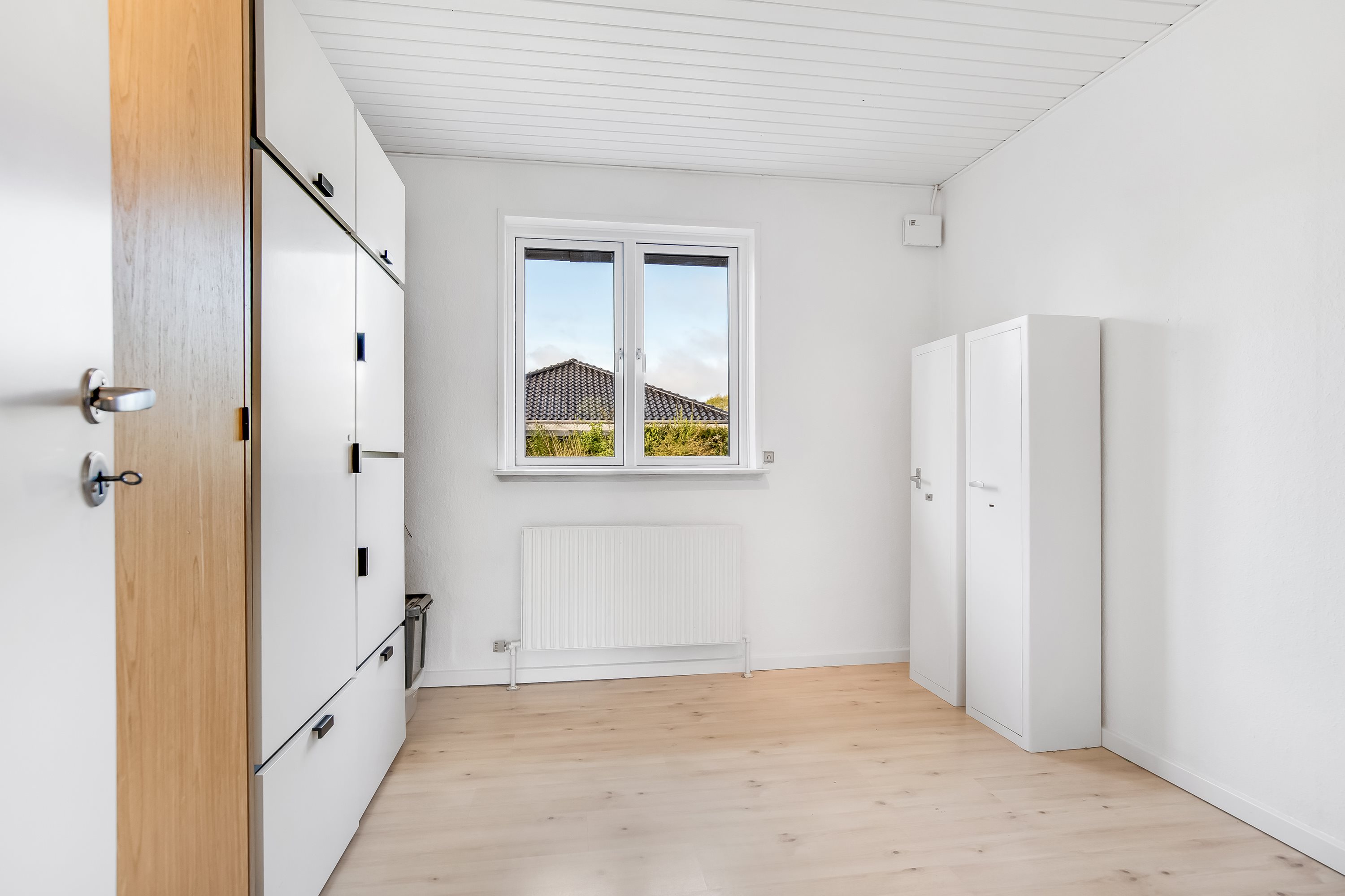 Fremhævet værelse billede i fuldskærmstilstand. Billede af Blomstervænget 11, Rindum, 6950 Ringkøbing